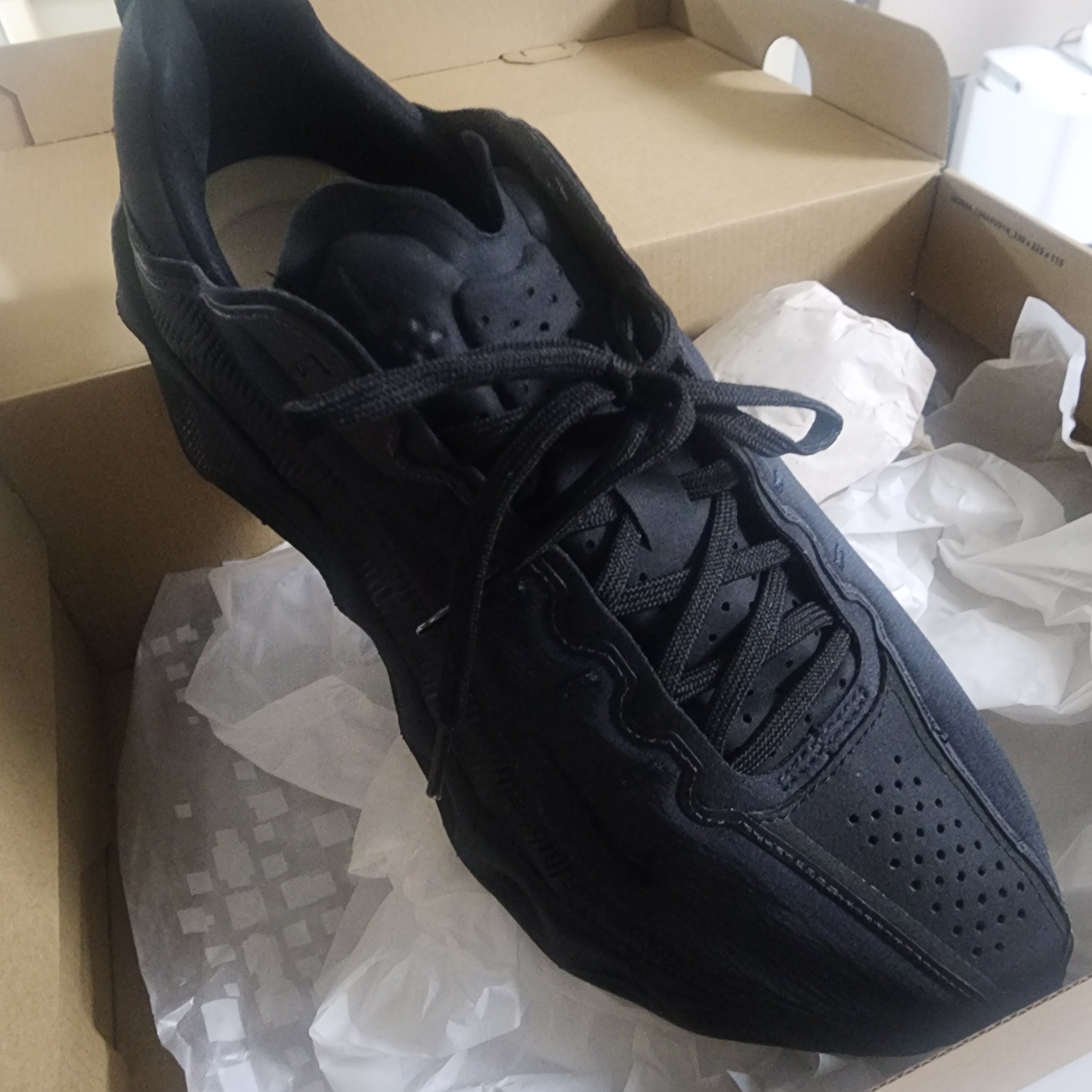 Nike Ava Rover Black Anthracite 착용 스타일
