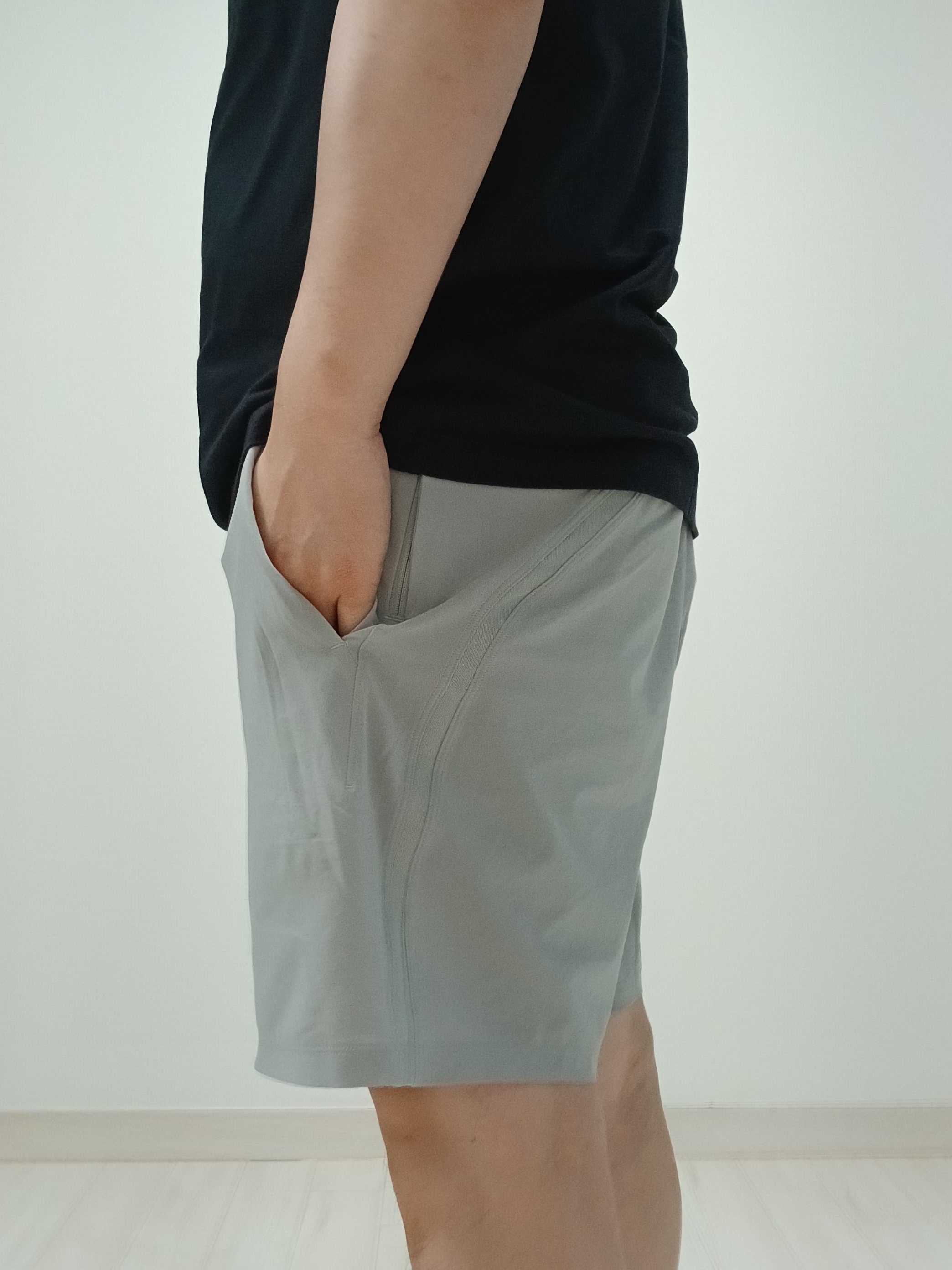 Arc'teryx Arc'word Logo SS T-Shirt Black, Arc'teryx Arc'word SS T-Shirt Black 착용 스타일 - 6