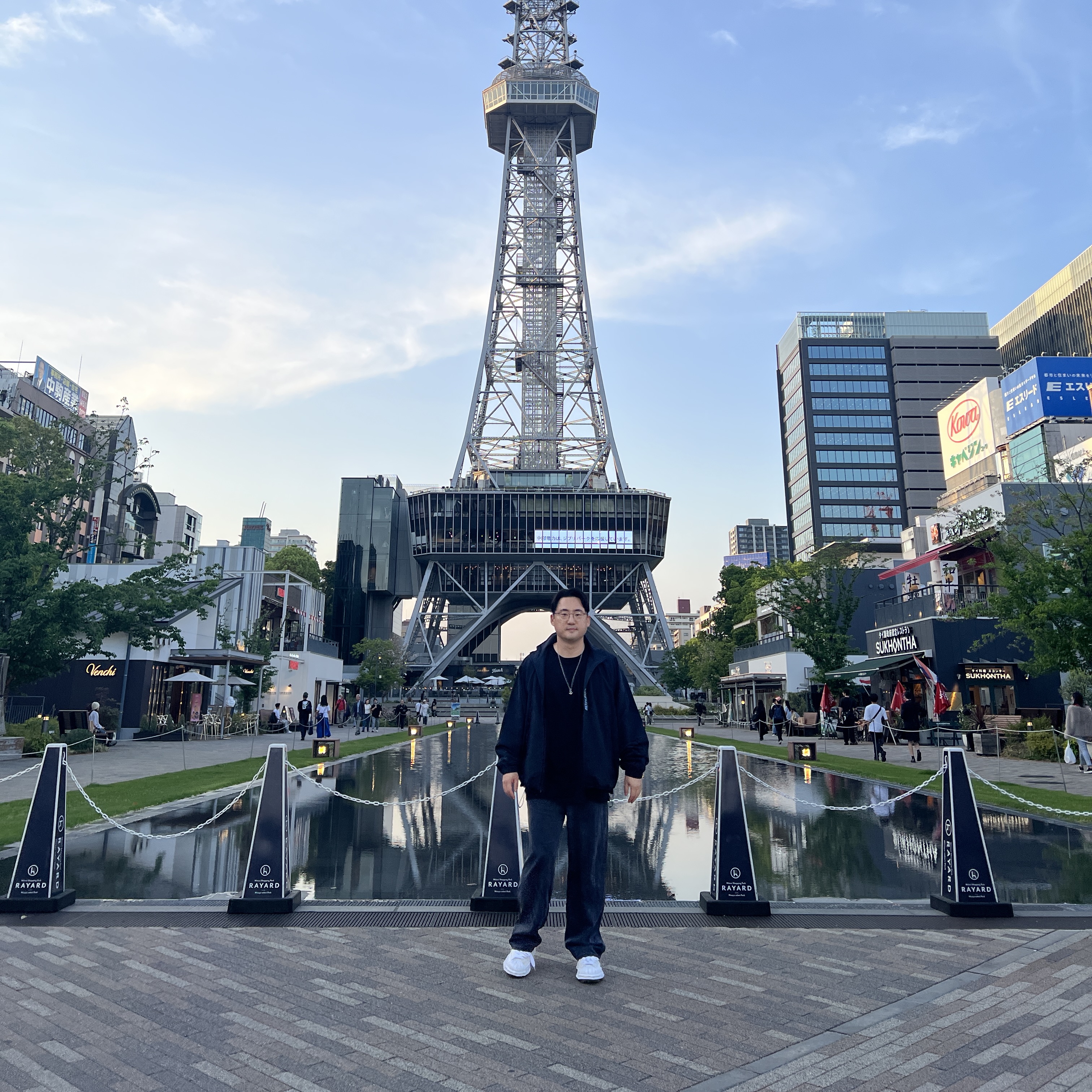 Supreme Contrast Zip Track Jacket Black - 25SS, Maison Mihara Yasuhiro Blakey OG Sole Leather Low-top Sneakers White 착용 스타일 - 4