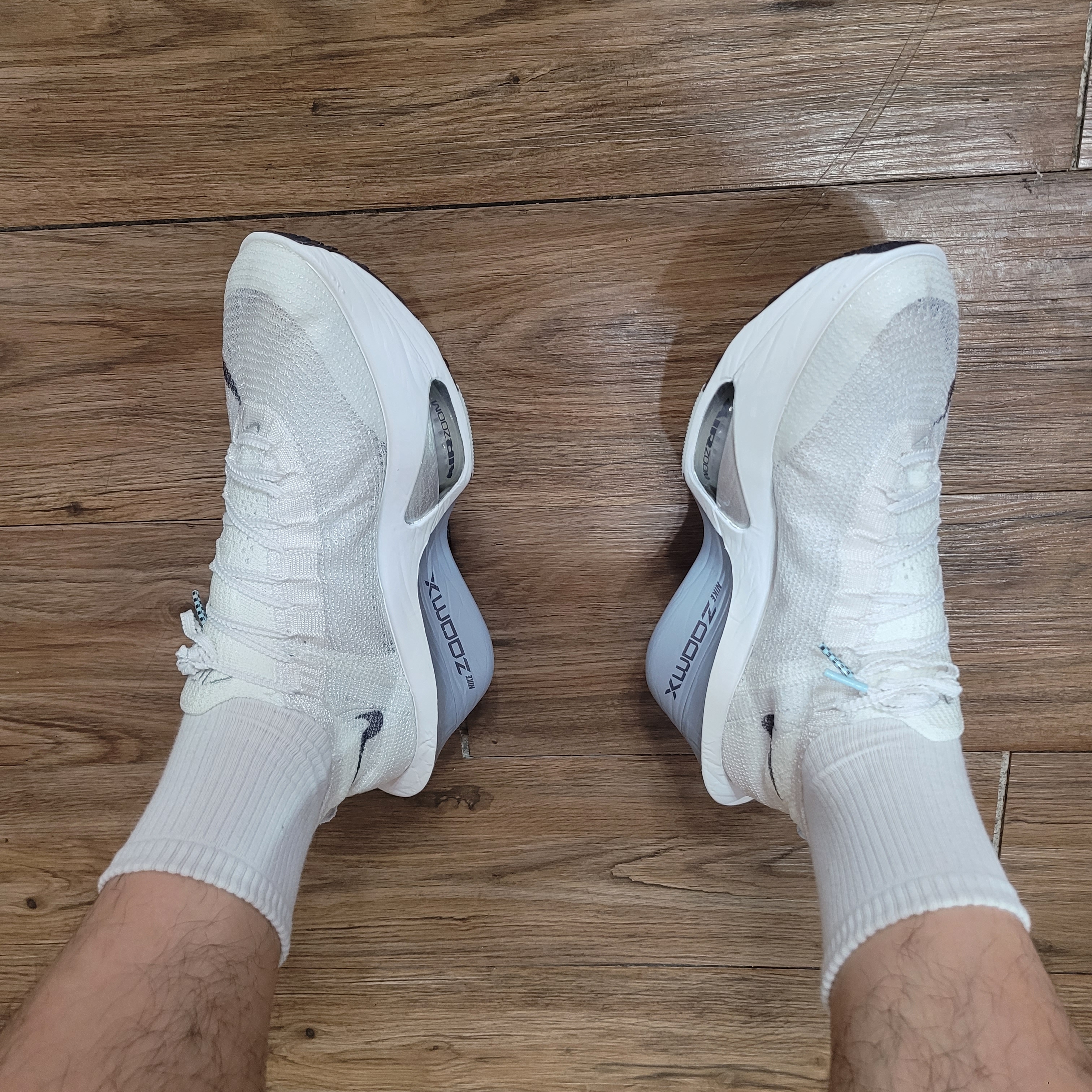 Nike Air Zoom Alphafly Next% 3 White Pure Platinum 착용 스타일