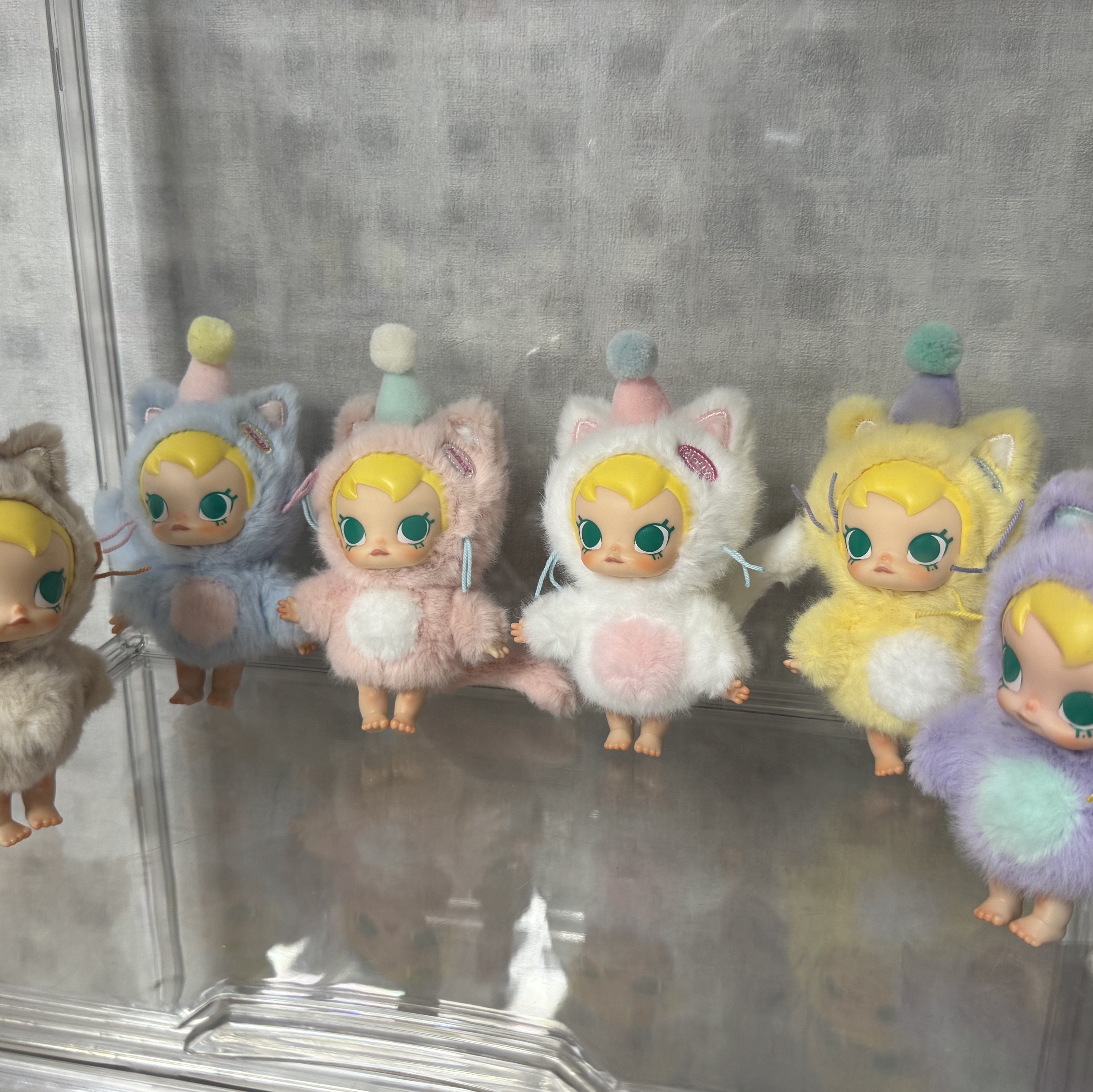 Pop Mart Baby Molly Pocket Friends Series Vinyl Plush Pendant (6 Blind Boxes) 착용 스타일 - 1