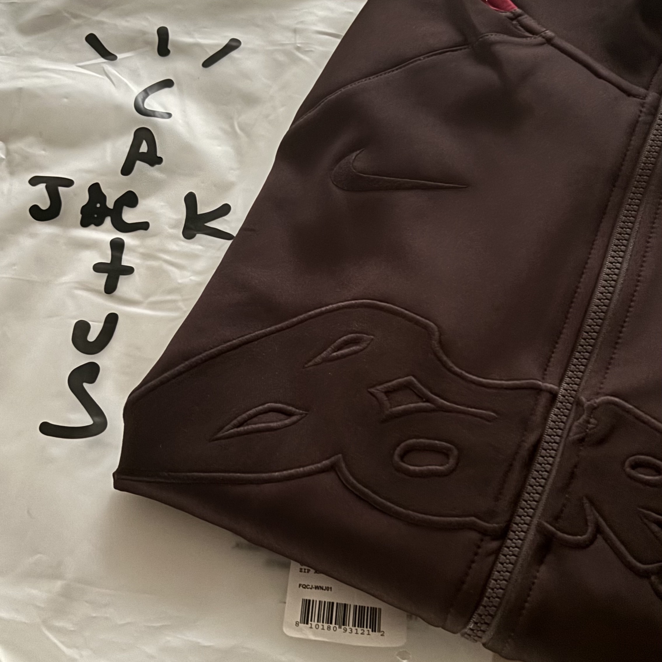Nike FC Barcelona x Travis Scott Retro Zip Anthem Jacket Black 착용 스타일