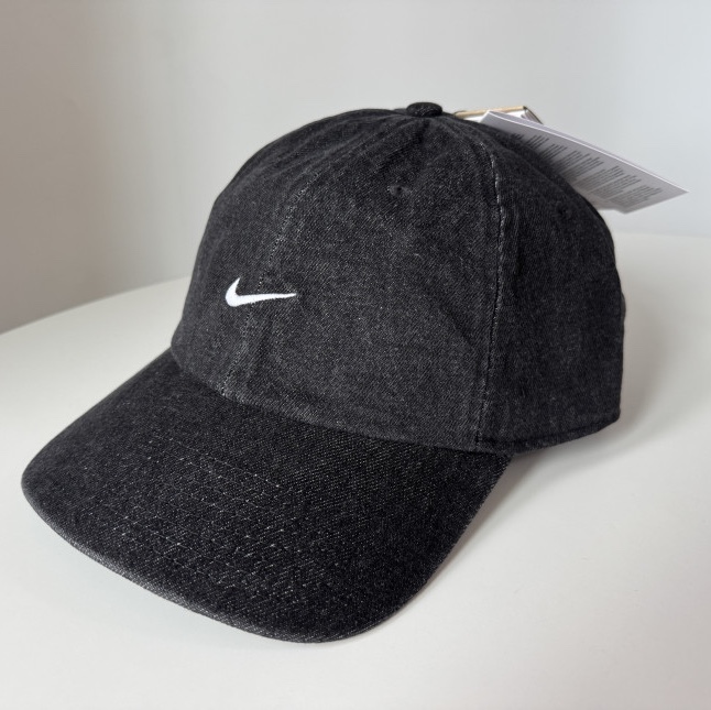 Nike Club Unstructured Denim Cap Black White, Nike Club Unstructured Denim Cap College Navy White 착용 스타일 - 2