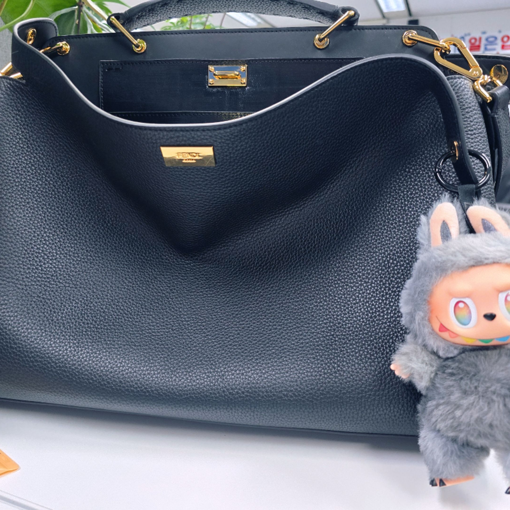 Pop Mart Labubu The Monsters Highlight Series ID Keyring (Opened Case) 착용 스타일 - 2
