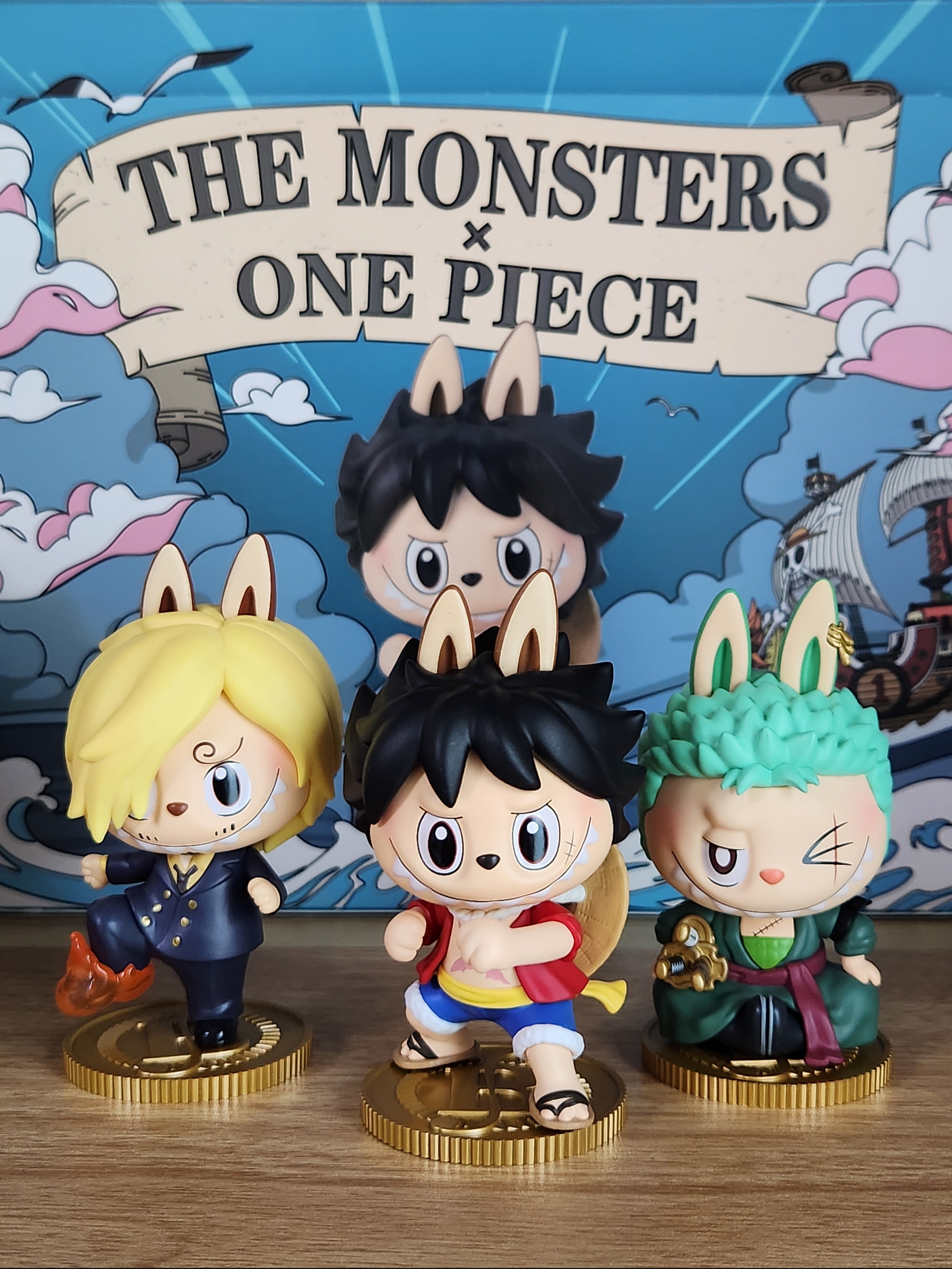 Pop Mart Labubu The Monsters x One Piece Series Figures Sealed Case (12 Blind Boxes) 착용 스타일 - 2