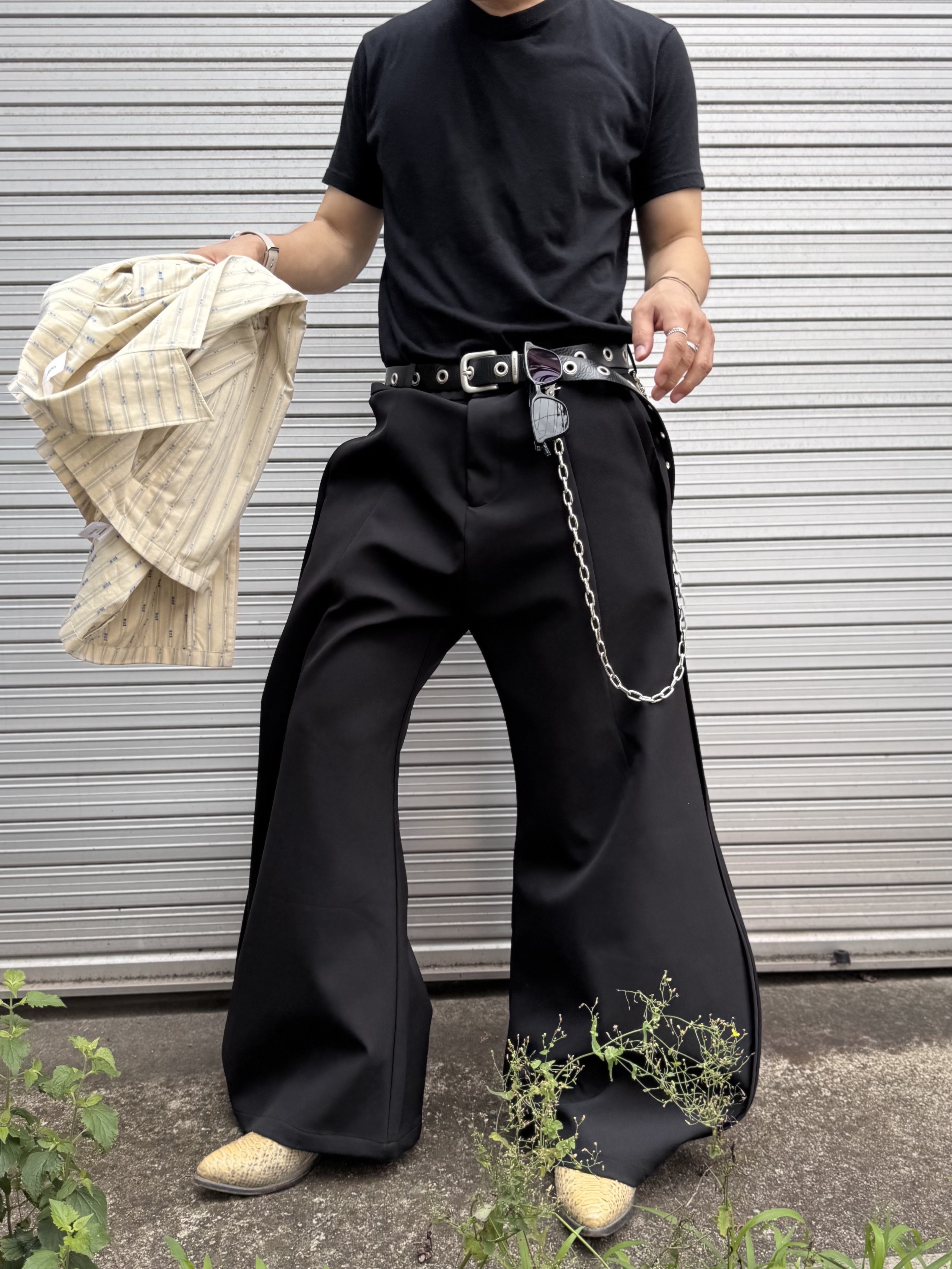 Gentle Monster x Maison Margiela MM007 Black Black, Nonnod Vacation Shirt Yellow Stipe 착용 스타일 - 4