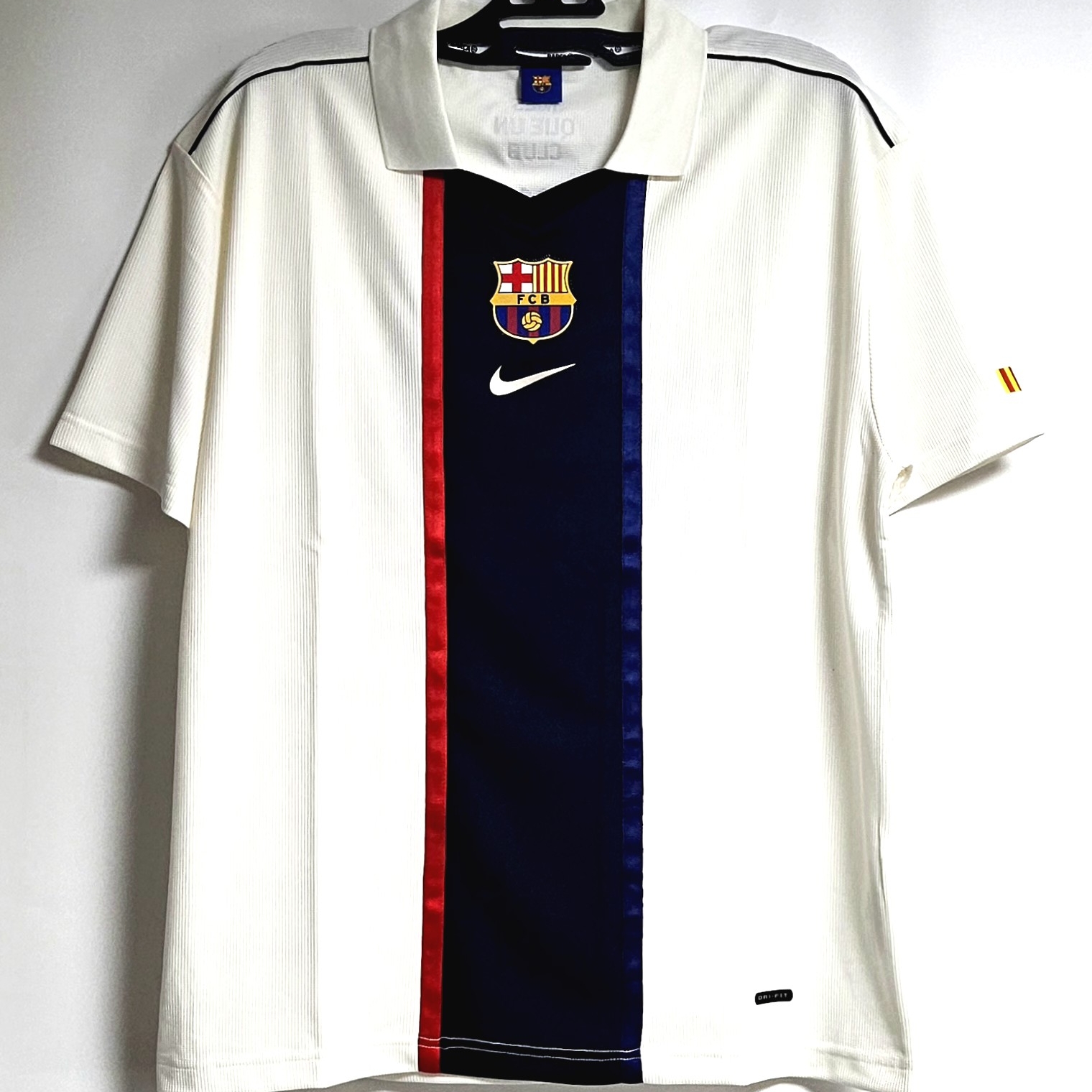FC Barcelona Retro Short Sleeve Jersey Ivory 착용 스타일 - 1
