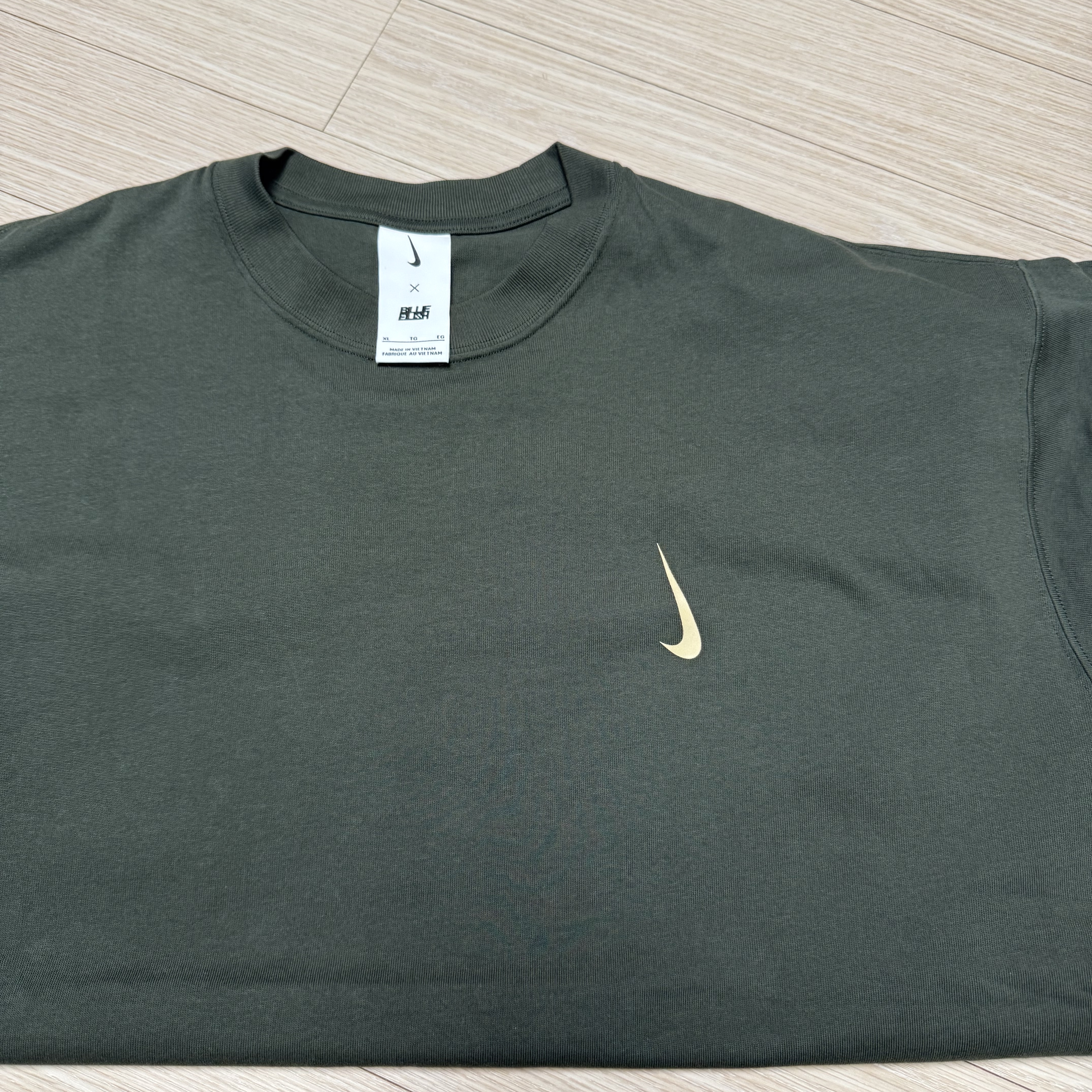 Nike x Billie Eilish NRG T-Shirt Sequoia - US/EU 착용 스타일