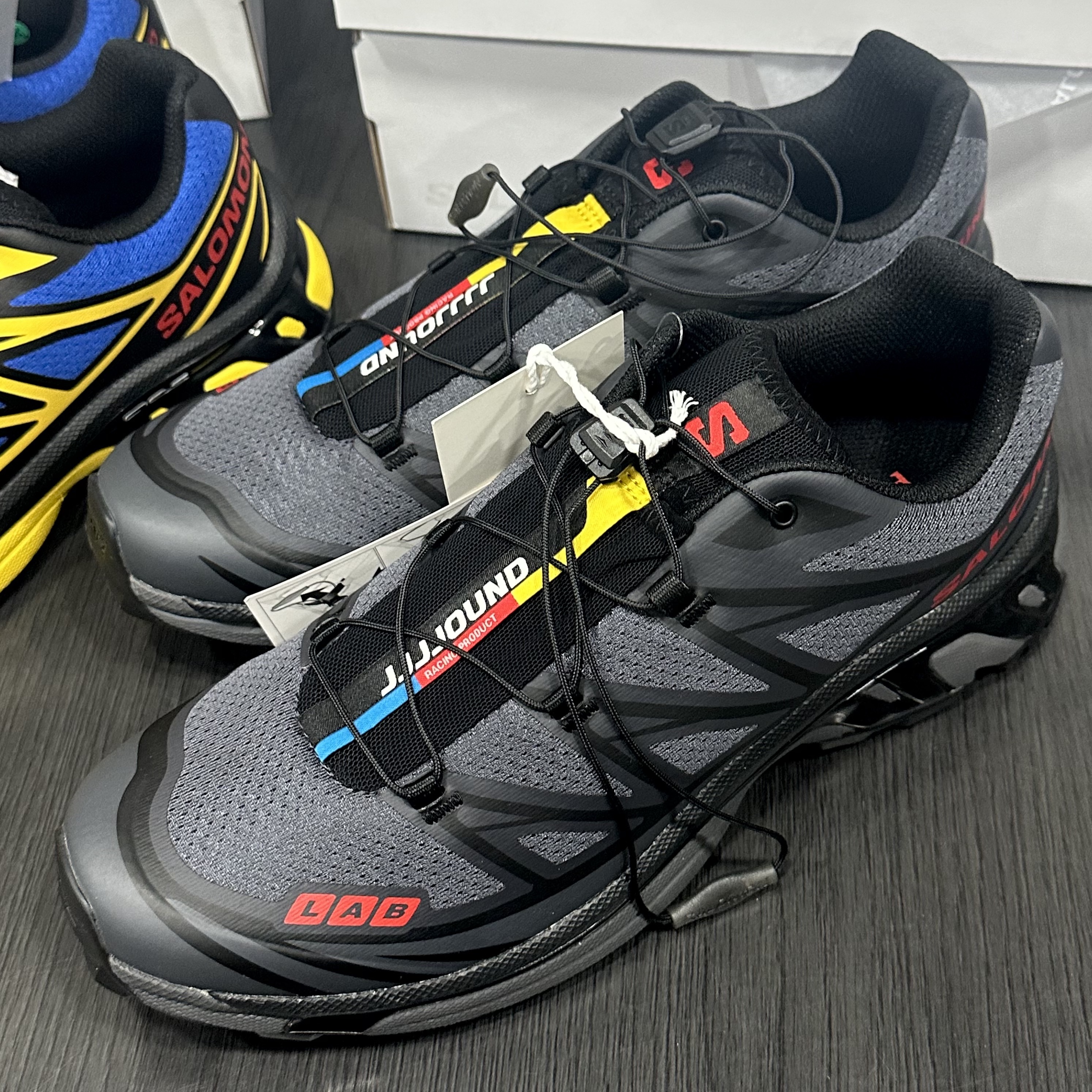 Salomon x JJJJound XT-6 Ebony Black 착용 스타일