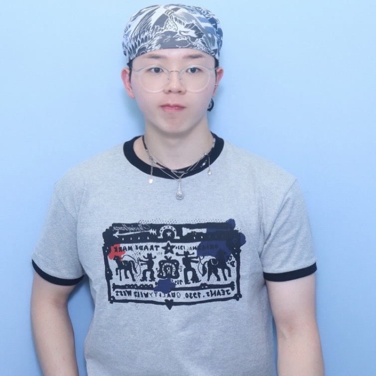 Thevinylhouse Cowboy Pictogram Ringer Tee Grey 착용 스타일 - 3