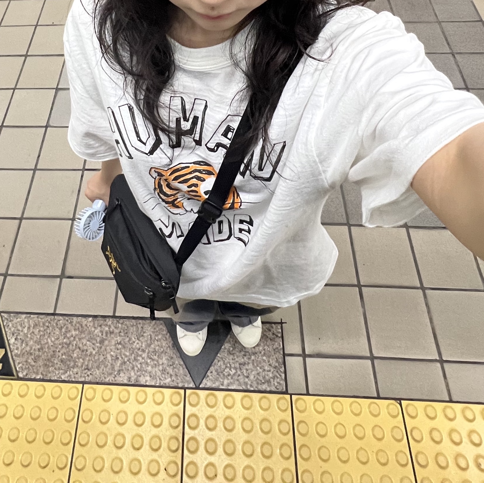 Human Made Graphic T-Shirt White, Gentle Monster x Maison Margiela MM209 Black Clear 착용 스타일 - 2