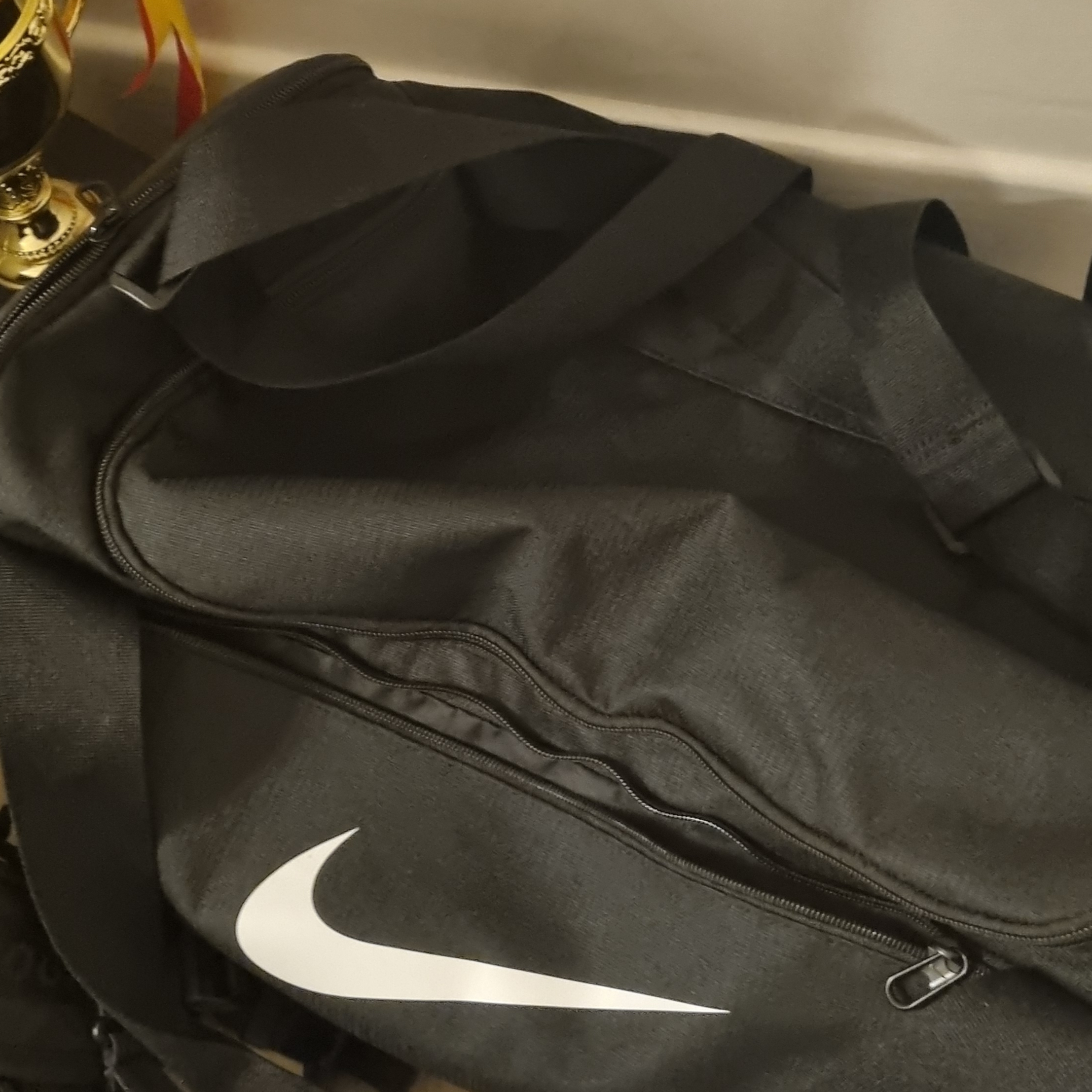Nike Brasilia 9.5 Training Duffle Bag Small 41L Black 착용 스타일 - 1