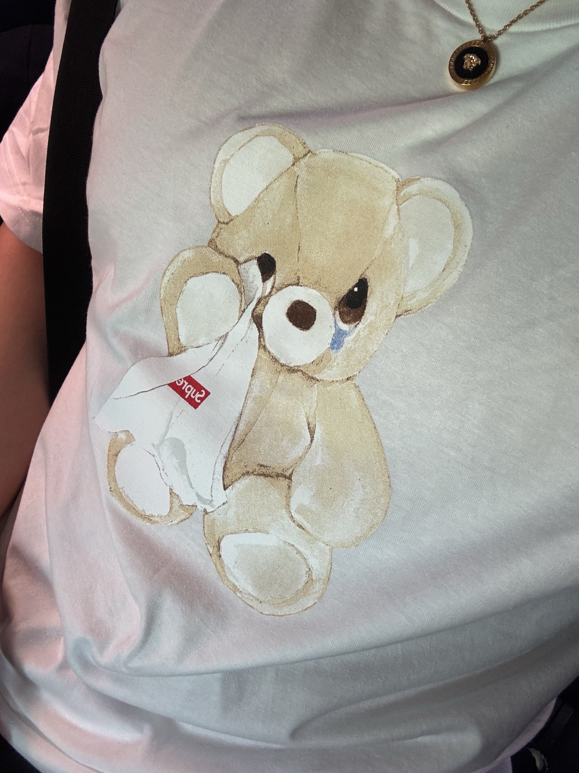 Supreme Bear T-Shirt White - 25SS 착용 스타일