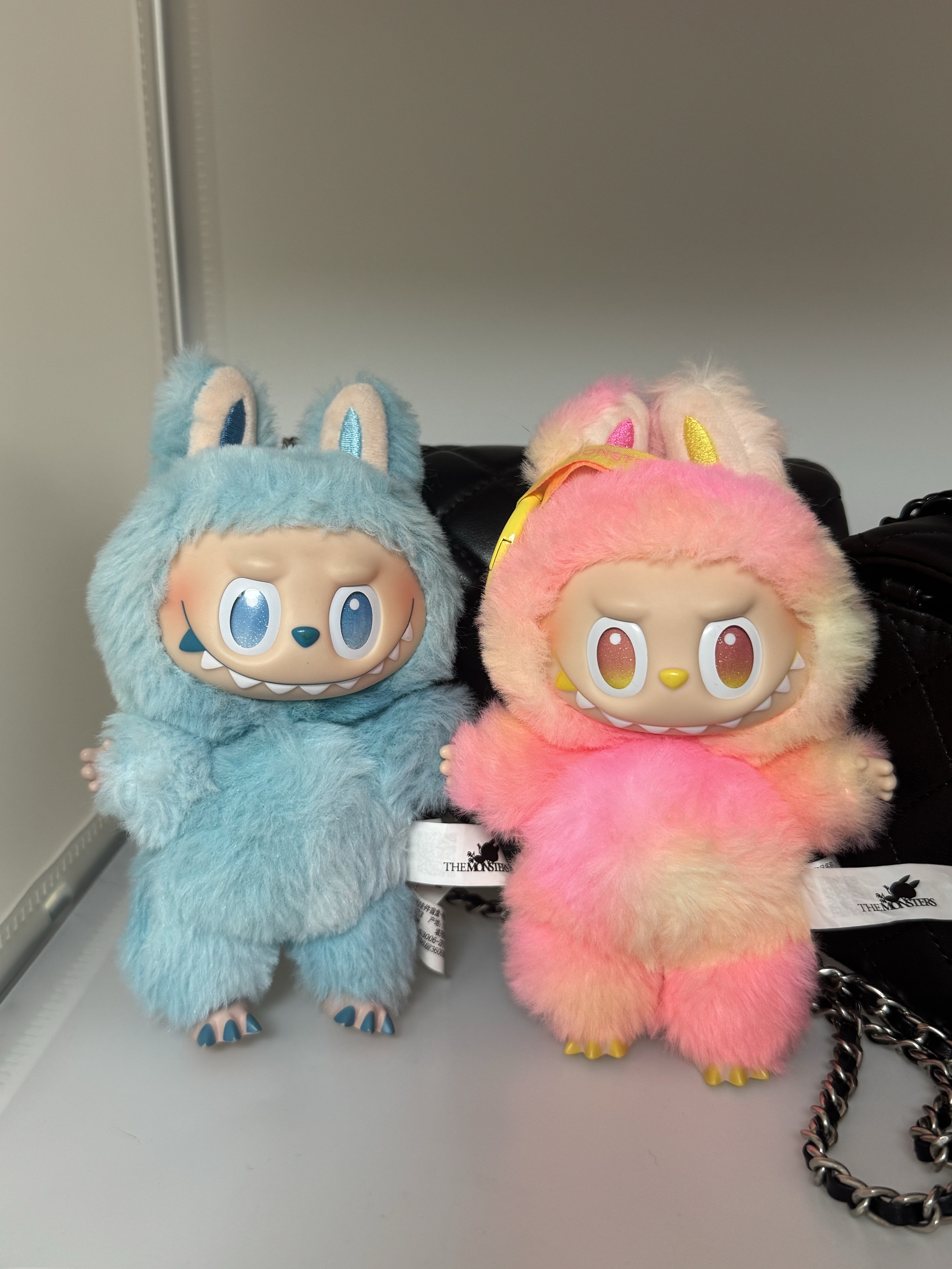 Pop Mart Labubu The Monsters Highlight Series Sealed Case (1 Blind Box), Pop Mart Labubu The Monsters Highlight Series Sealed Case (6 Blind Boxes) 착용 스타일 - 5