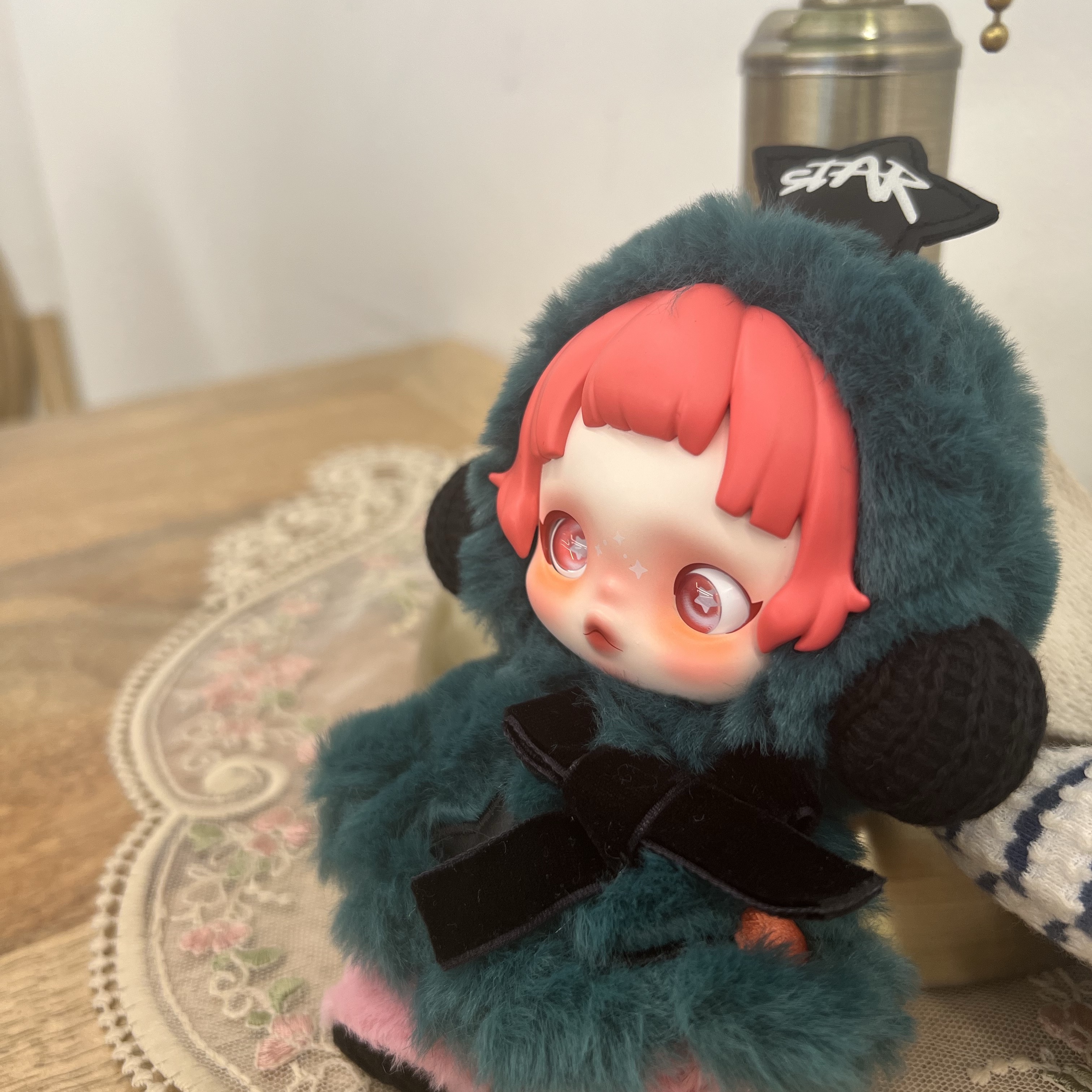Pop Mart Skullpanda Winter Symphony Series Keyring Partita (Opened Case) 착용 스타일