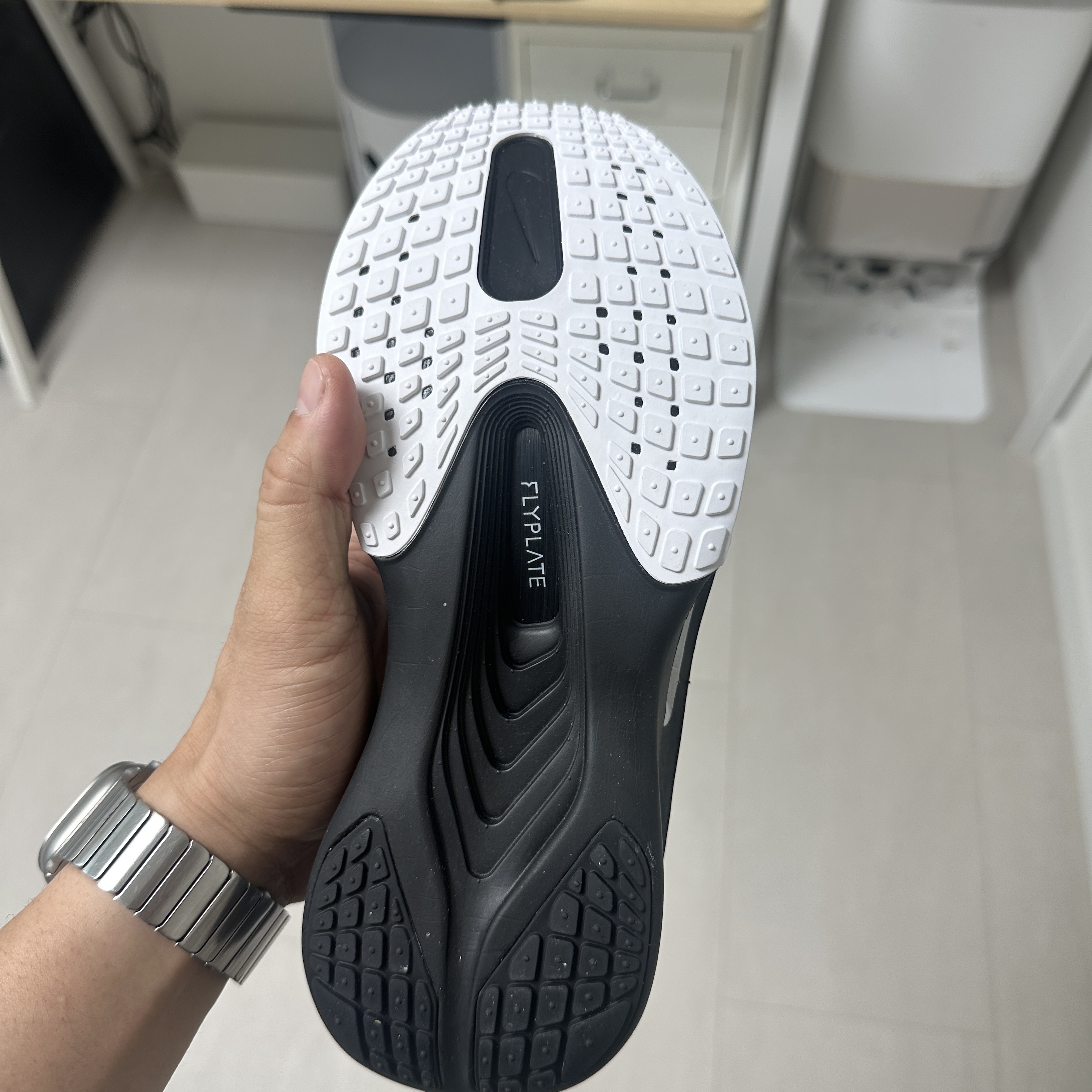 Nike Zoom Fly 6 White Smoke Grey 착용 스타일 - 4