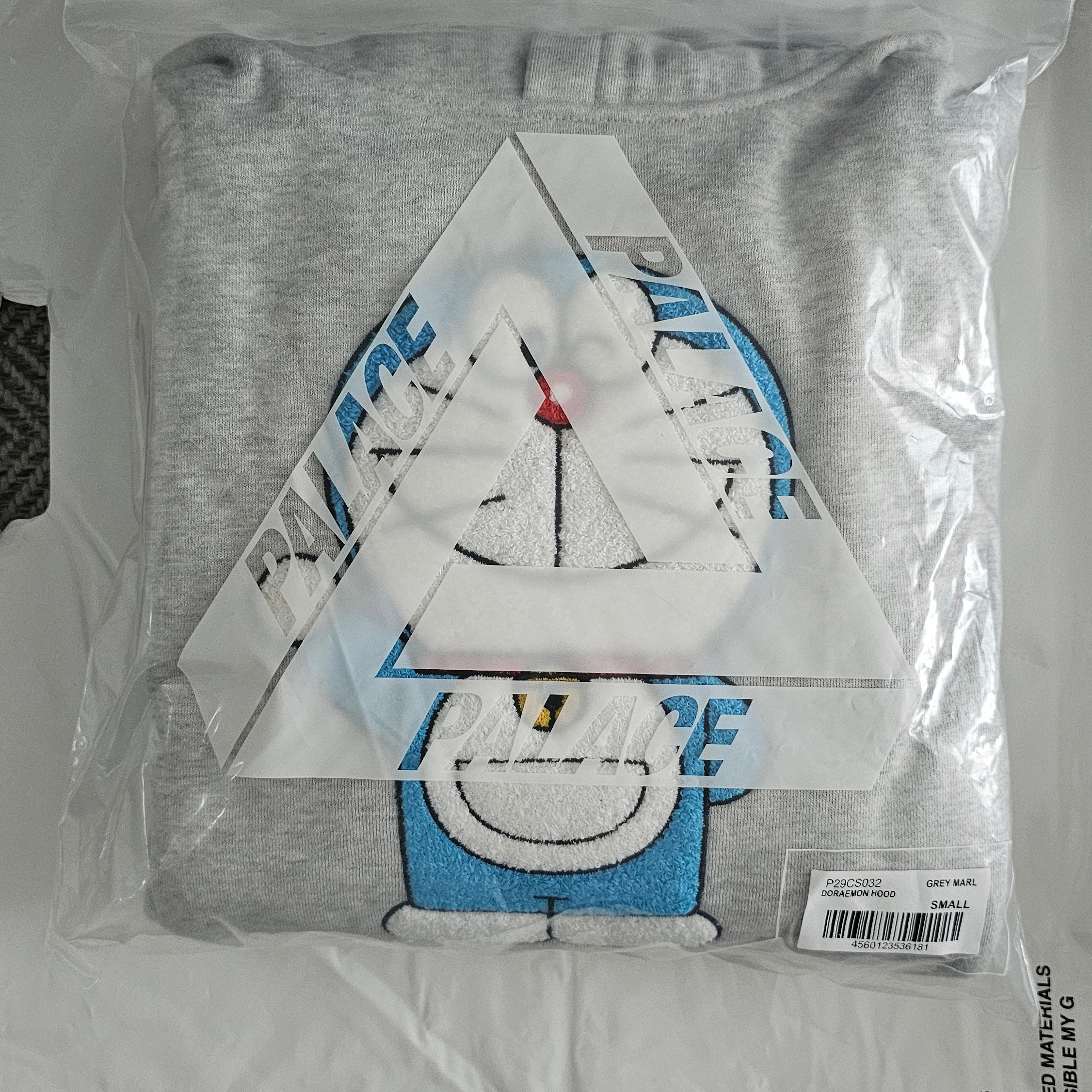 Palace x Doraemon Hood Grey Marl - 25FW 착용 스타일