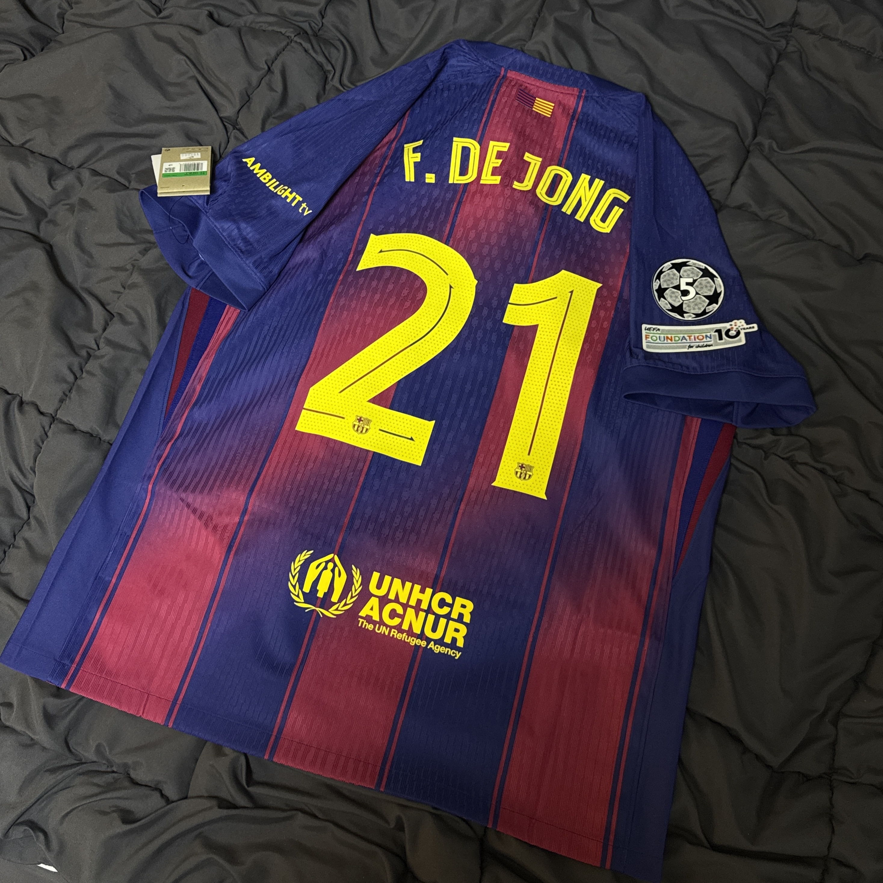 Nike FC Barcelona 2025/26 Match Home Dri-Fit ADV Soccer Authentic Jersey Deep Royal Blue Noble Red (Non Marking Ver.) 착용 스타일 - 2
