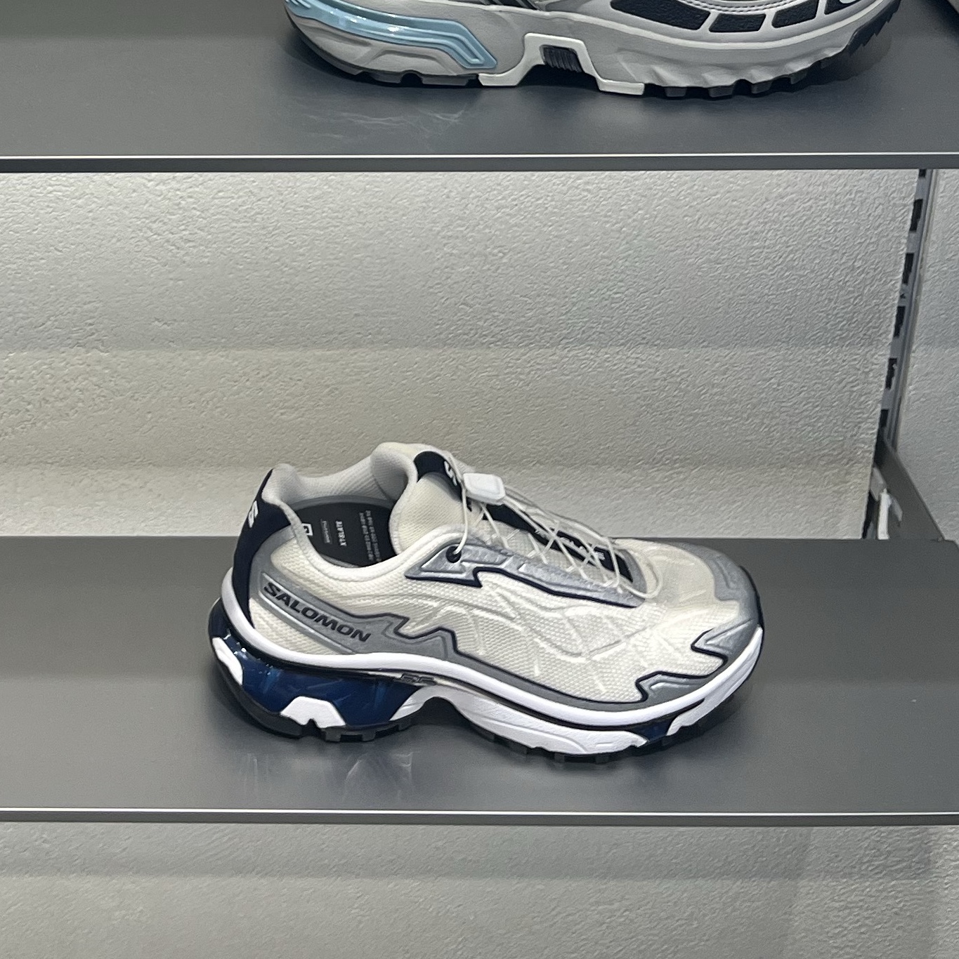 Salomon XT-Slate Vanilla Ice 착용 스타일