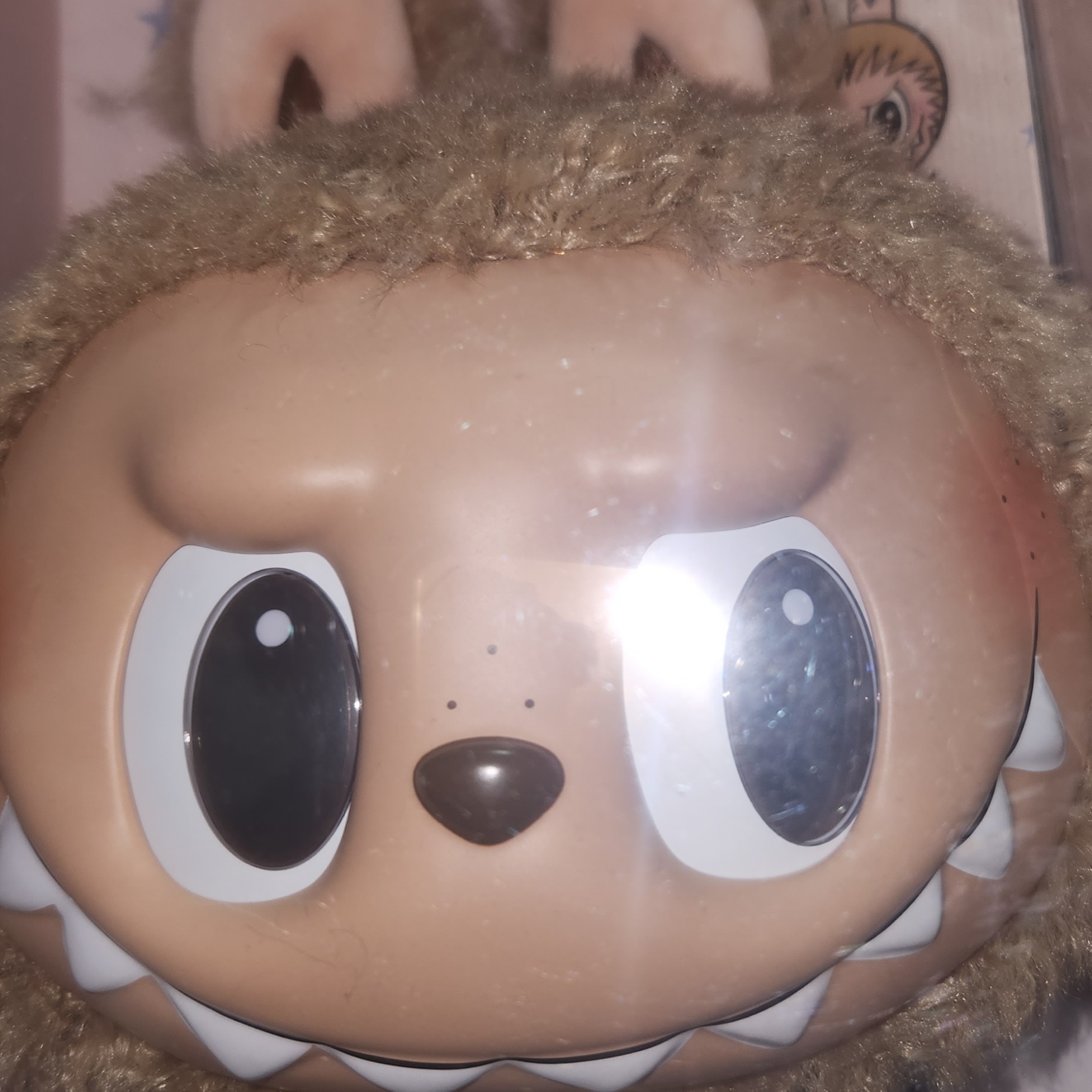 Pop Mart Labubu Time To Chill Vinyl Plush Doll 착용 스타일 - 1