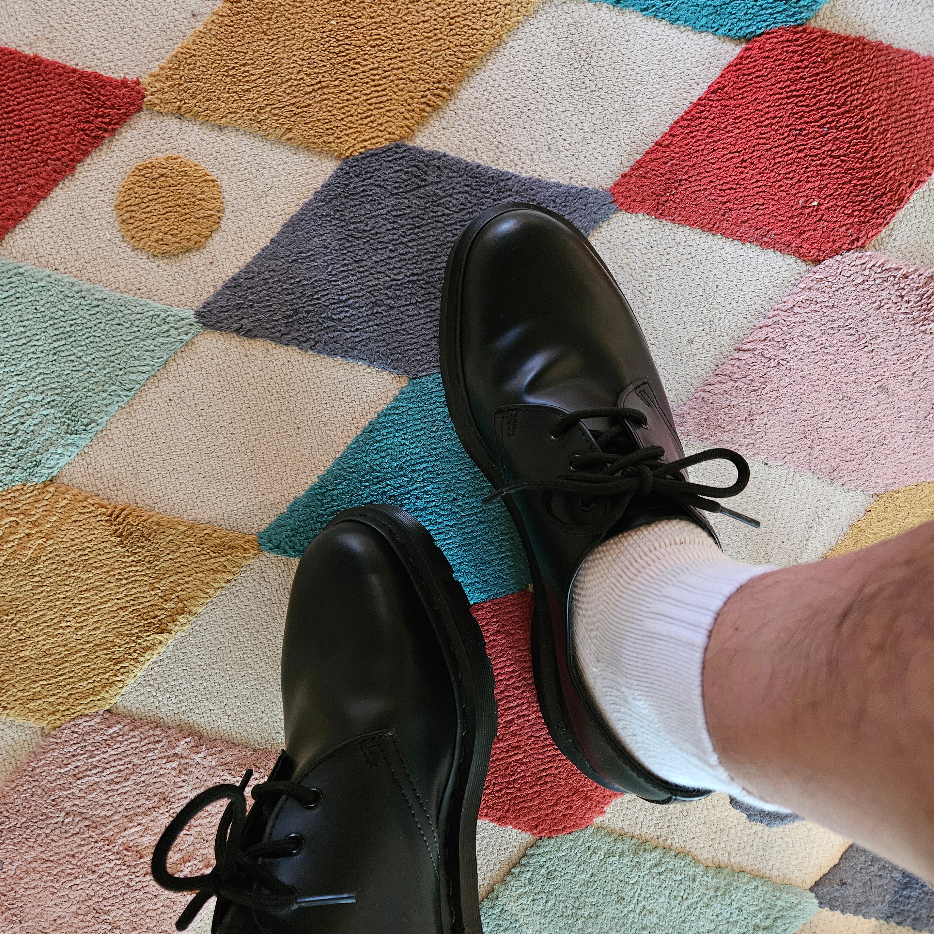 Dr. Martens 1461 Mono Black 착용 스타일 - 2
