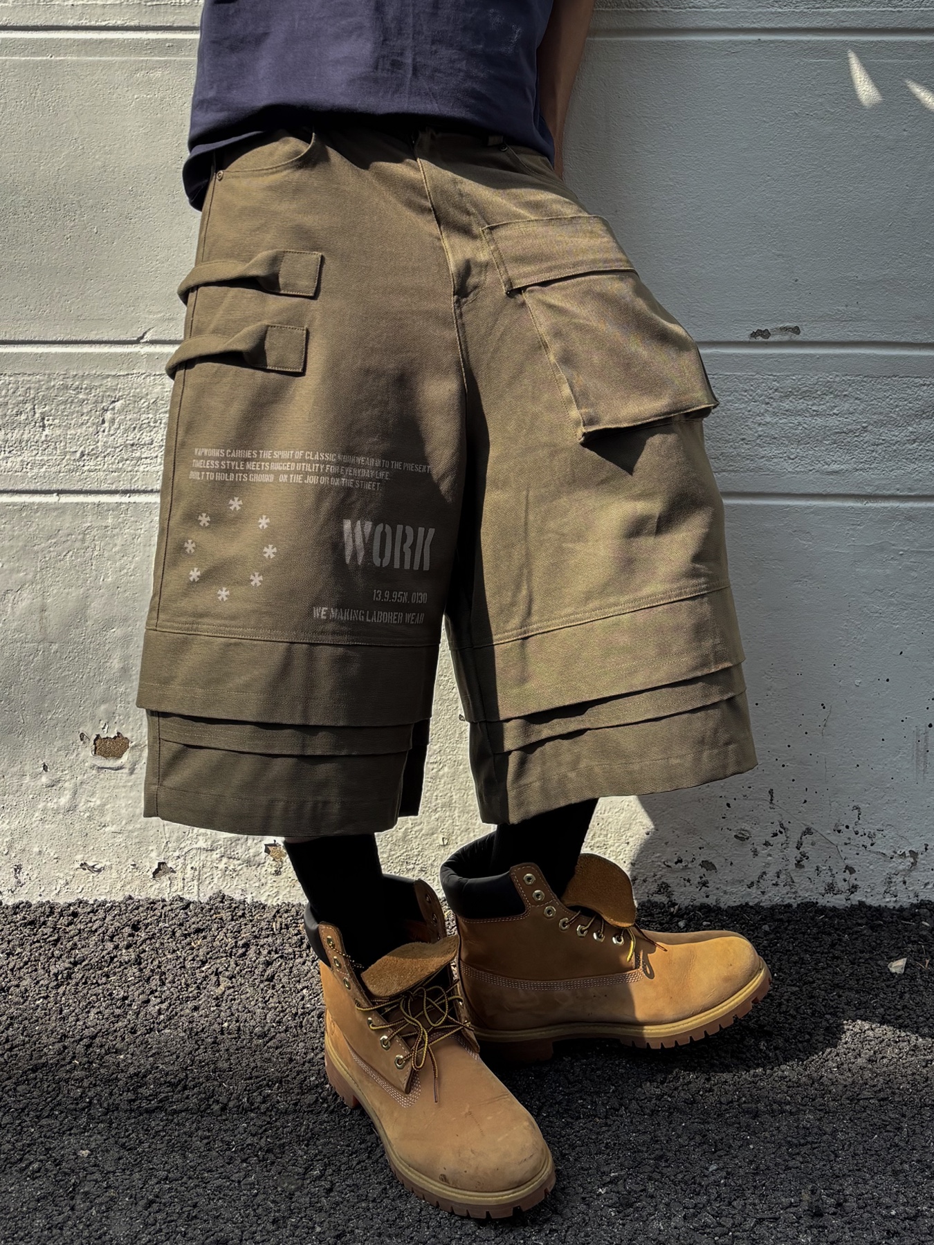 Wapworks Engineered Oxford Bermuda Khaki, Timberland Premium 6 inch Waterproof Boot Wheat Nubuck - Wide 착용 스타일 - 2