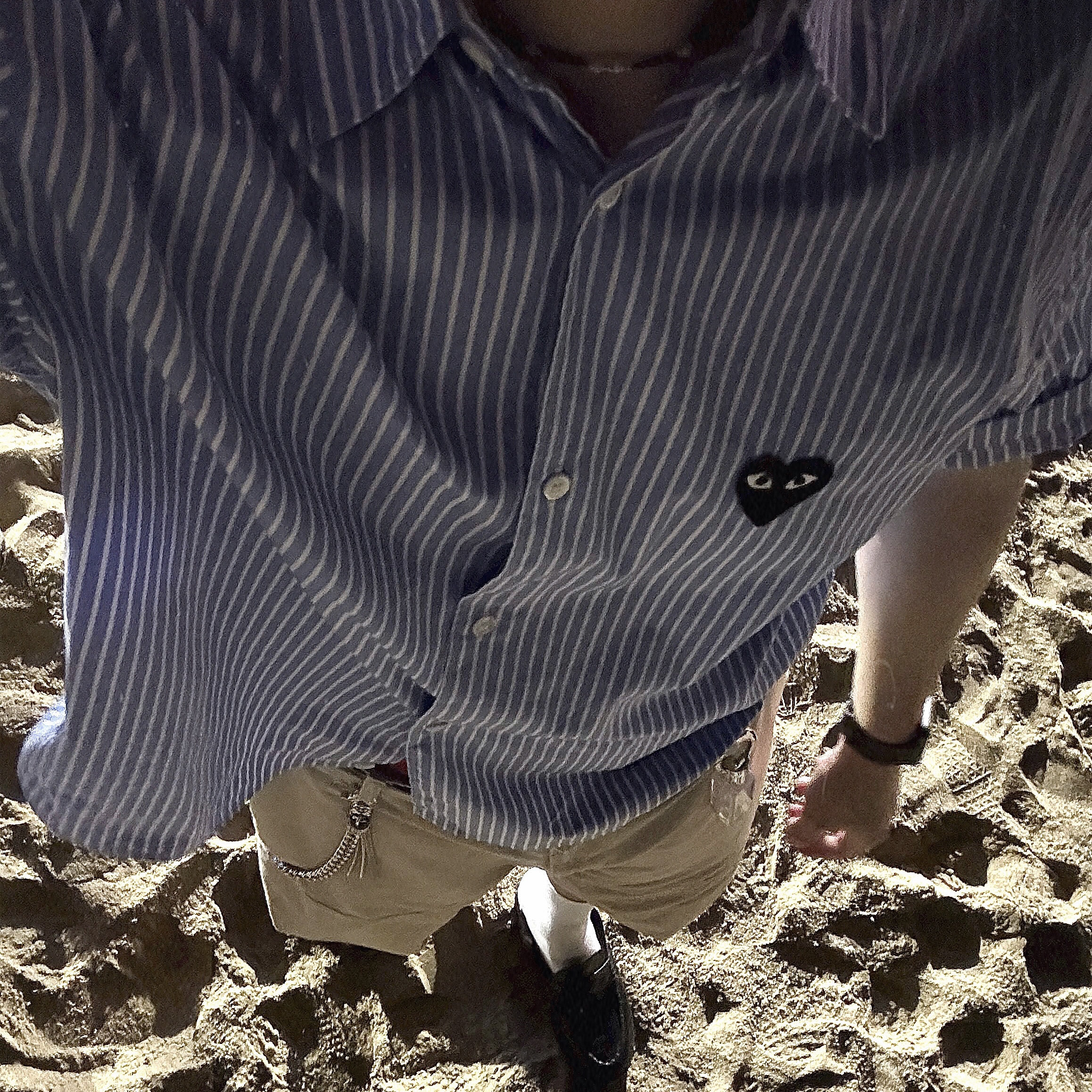 Aoiro Ooki Pocket Shorts Tan, Play Comme des Garcons Striped S/S Shirt Light Blue 착용 스타일