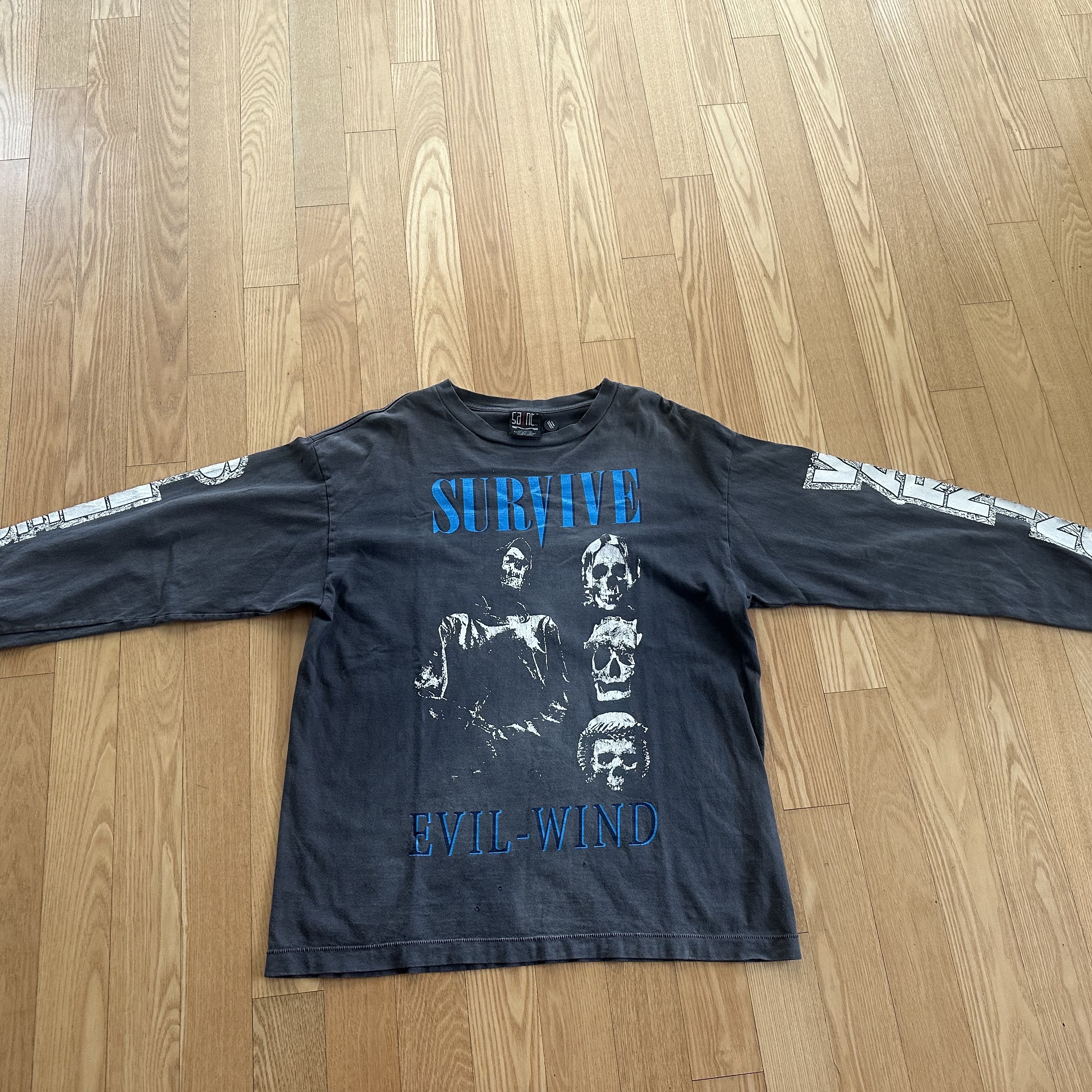 SAINT Mxxxxxx Survive LS T-Shirt Black - 23AW 착용 스타일 - 2