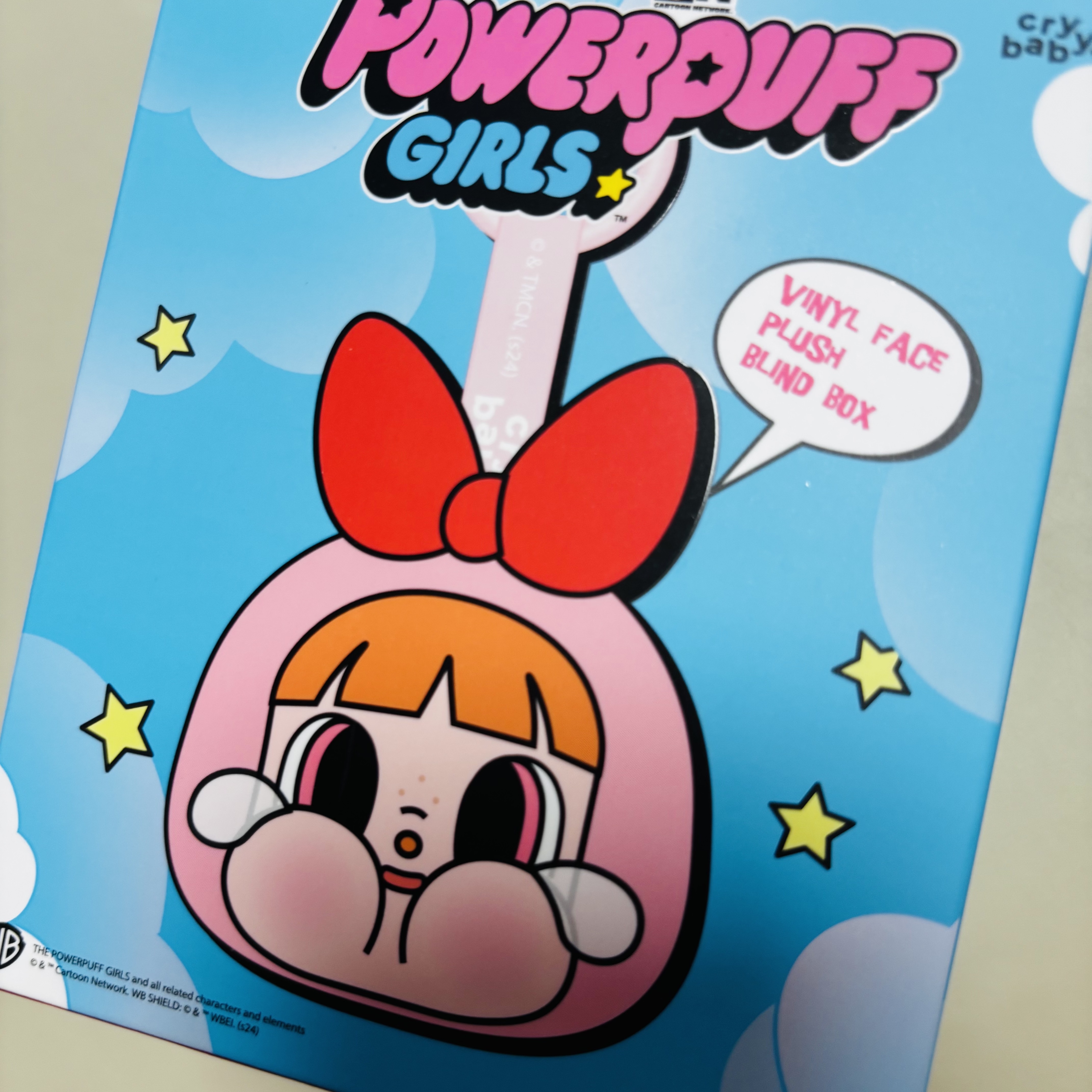 Pop Mart Crybaby x Powerpuff Girls Series Keyring Sealed Case (1 Blind Box) 착용 스타일