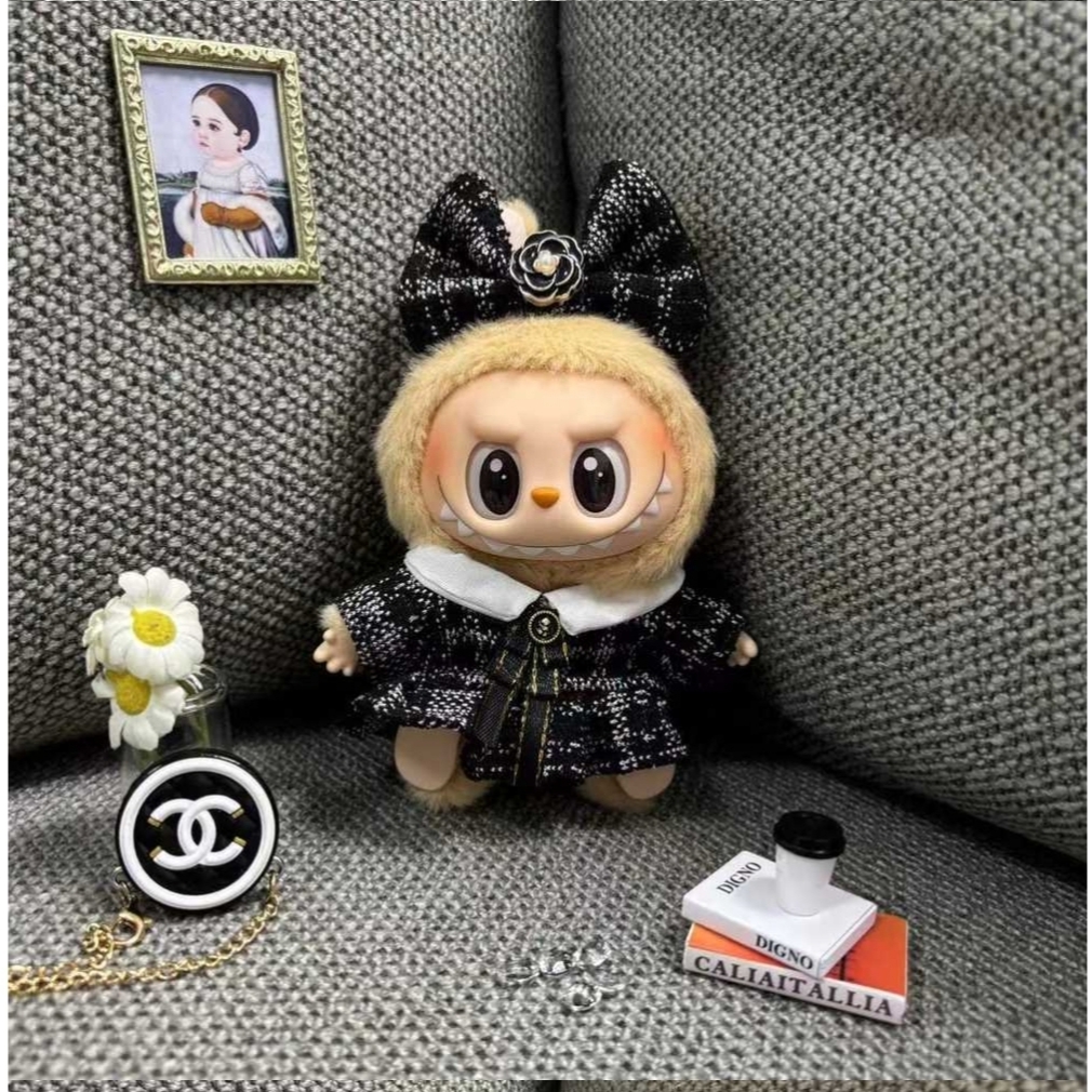 Pop Mart Labubu Let's Play Together Doll Series Baba Keyring (Opened Case) 착용 스타일 - 2