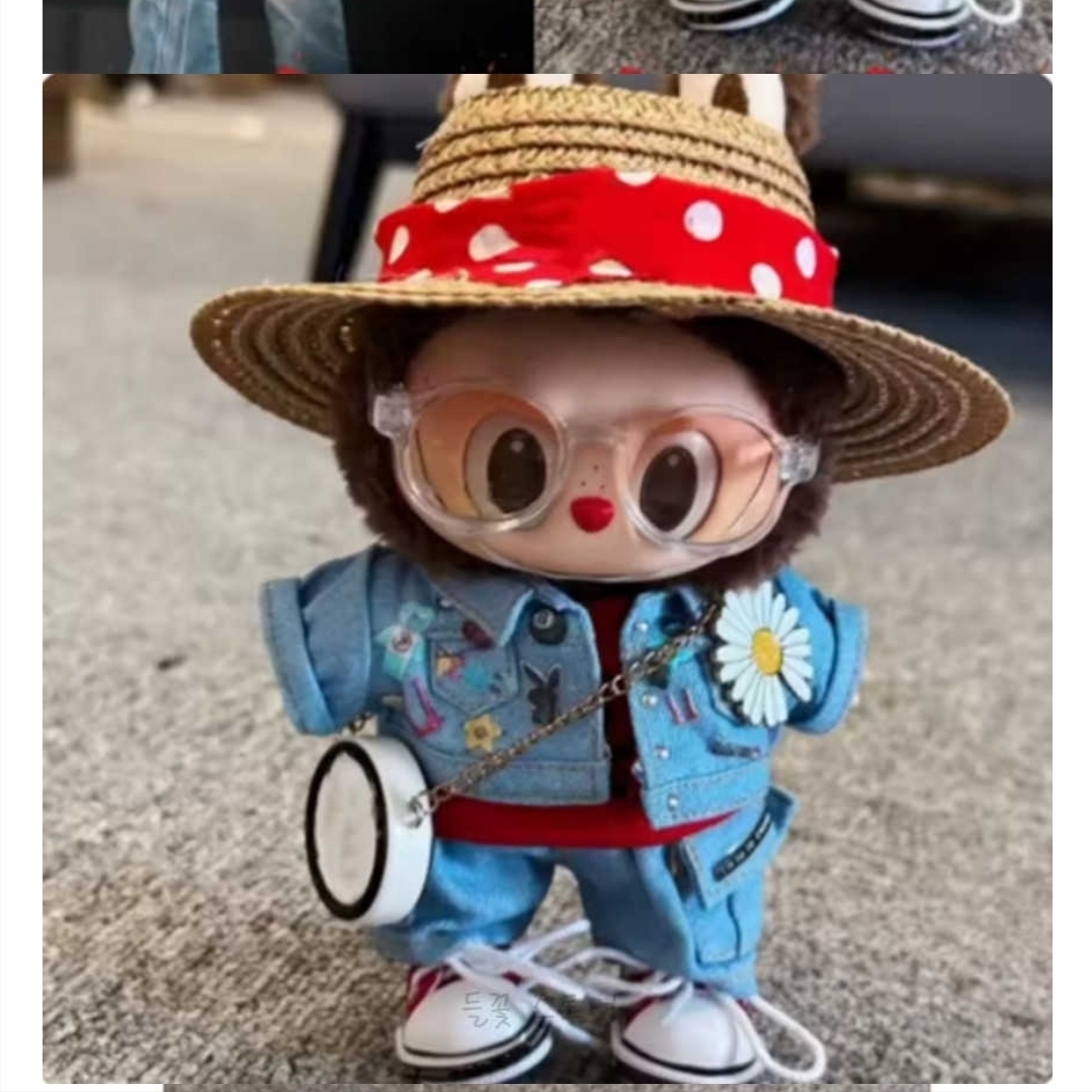Pop Mart Labubu The Monsters Labubu Tasty Macarons Series Chestnut Cocoa Keyring (Opened Case) 착용 스타일 - 2