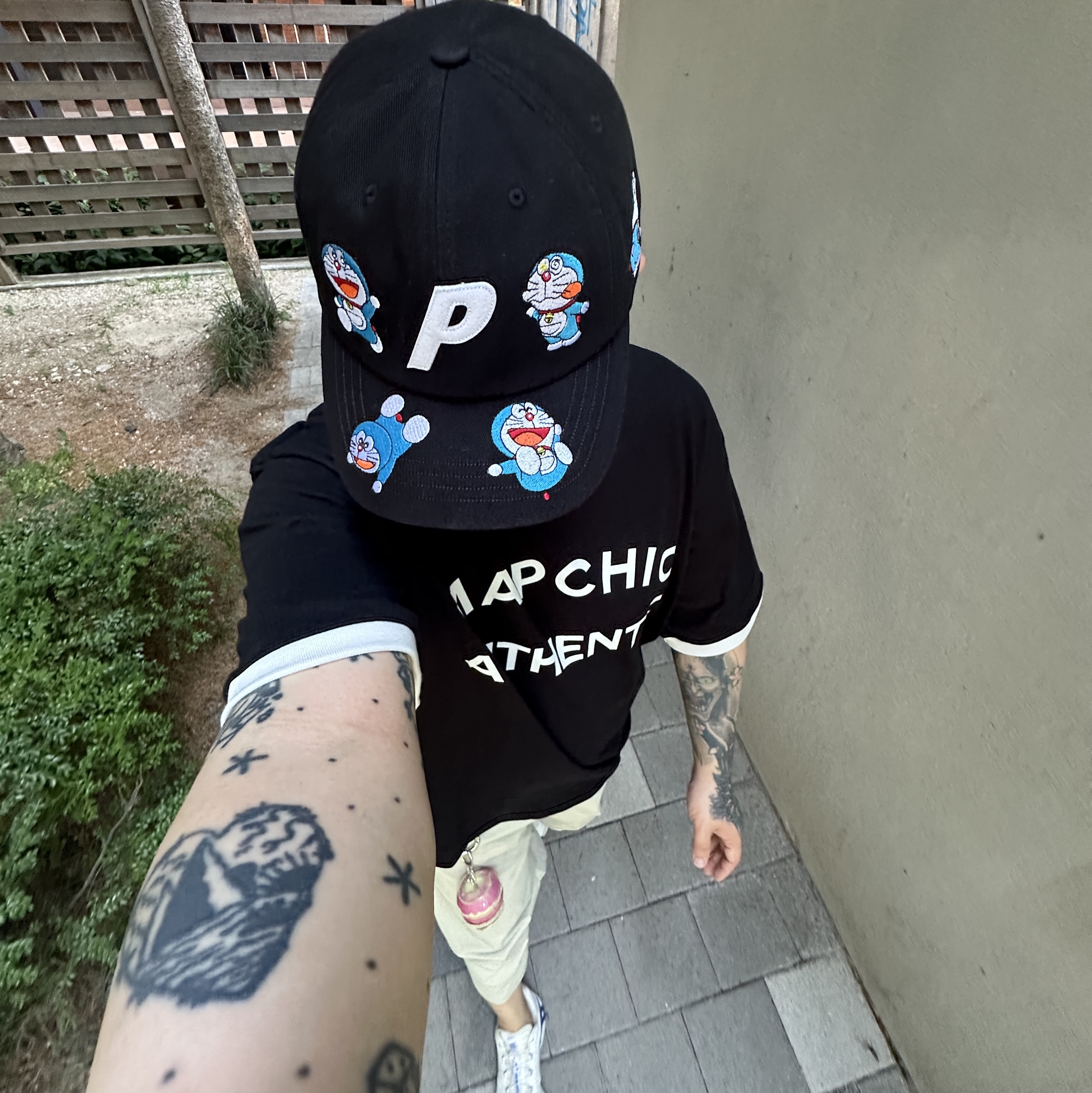 Palace x Doraemon 6-Panel Black - 25FW, Gentle Monster Briolette 02 Silver Clear 착용 스타일 - 1