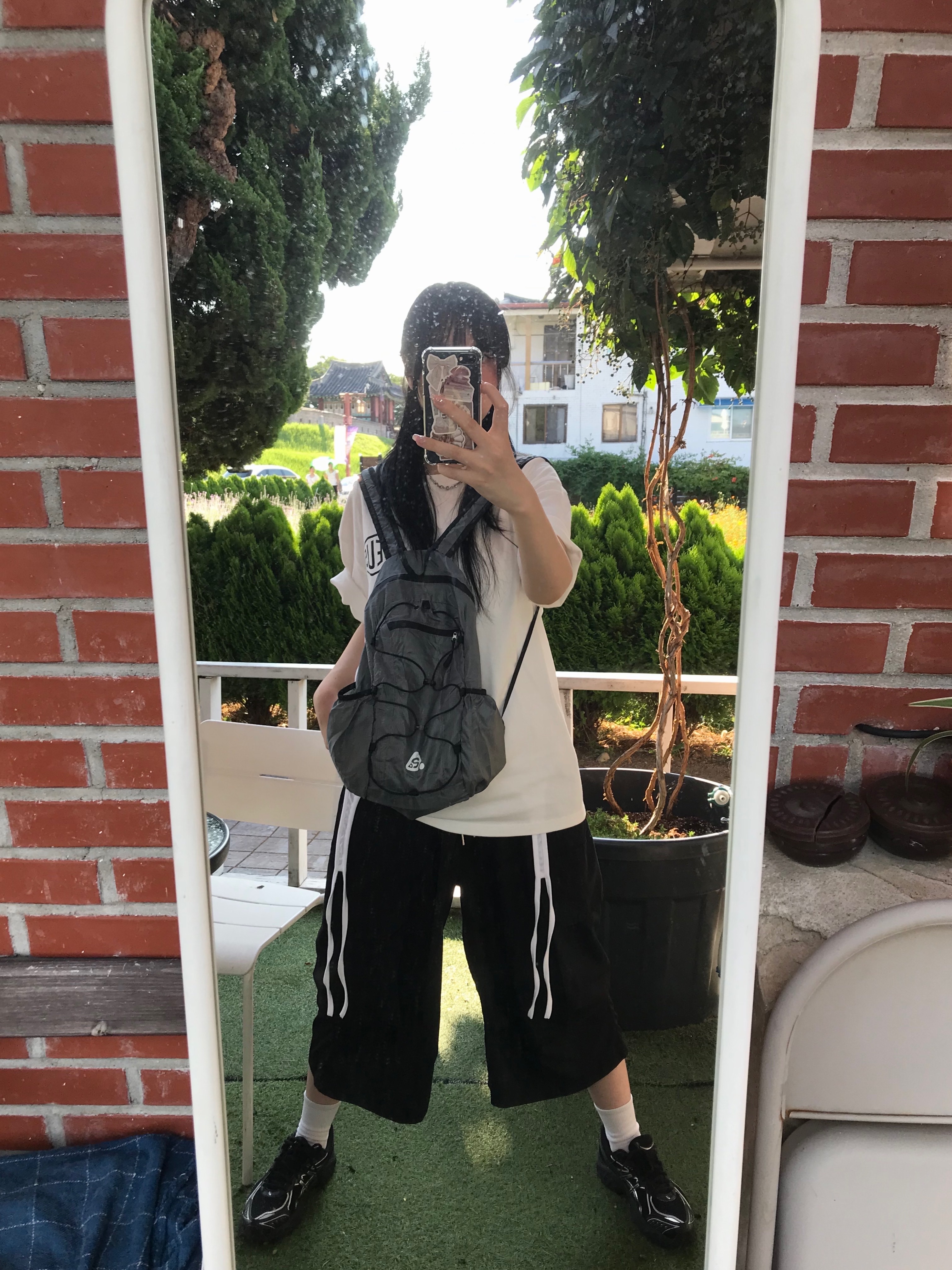 Deus Ex Machina Seoul College Address T-Shirt White, Asics GT-2160 Black Pure Silver 착용 스타일 - 2