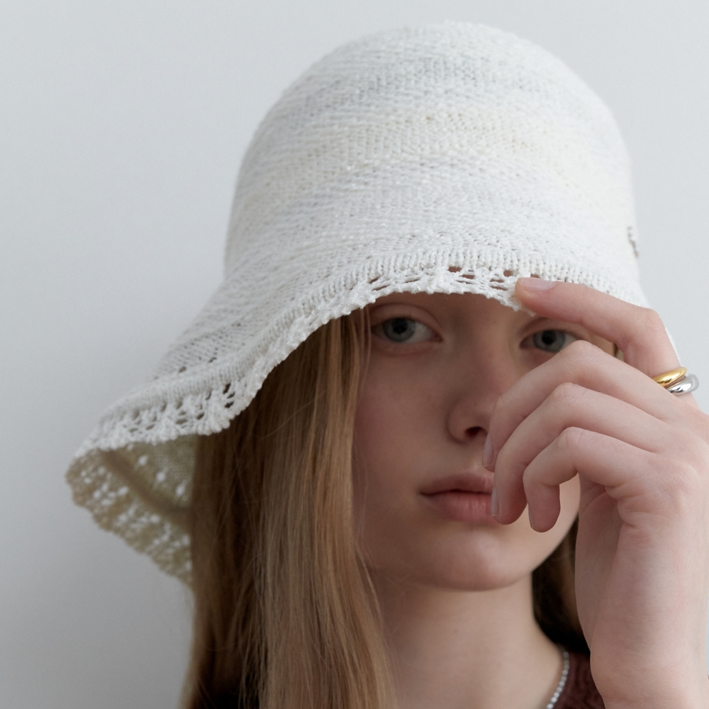 러브미몬스터 레이스 챙 버킷햇 화이트(lovememonster Lace Brim Bucket Hat White) - 5