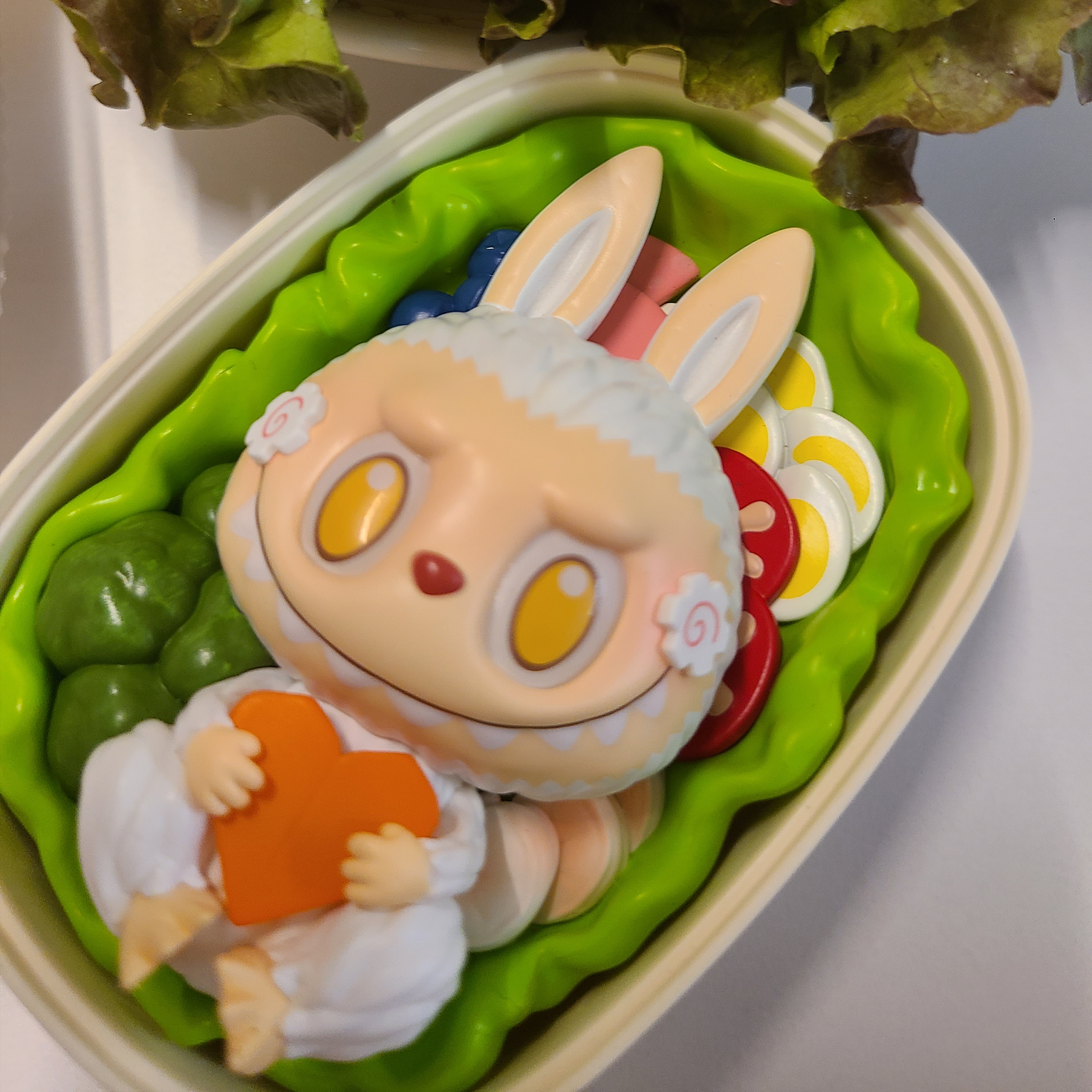 Pop Mart Labubu The Monsters Wacky Mart Series Figures Salad (Opened Case) 착용 스타일