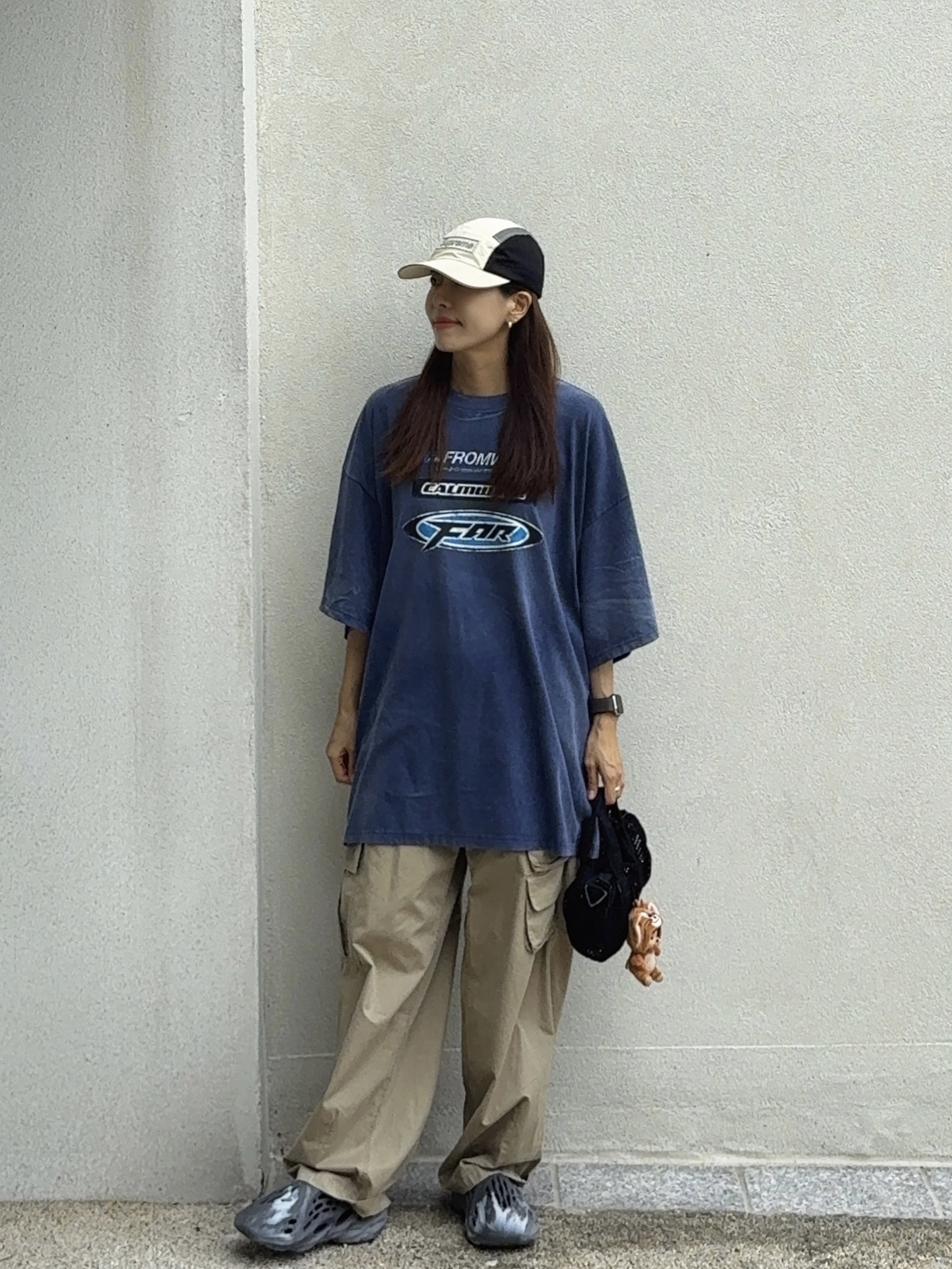 [더블적립]Farfromwhat Far Washed Logo T-Shirts Navy, Supreme Mesh Mini Duffle Bag Black - 25SS 착용 스타일 - 1