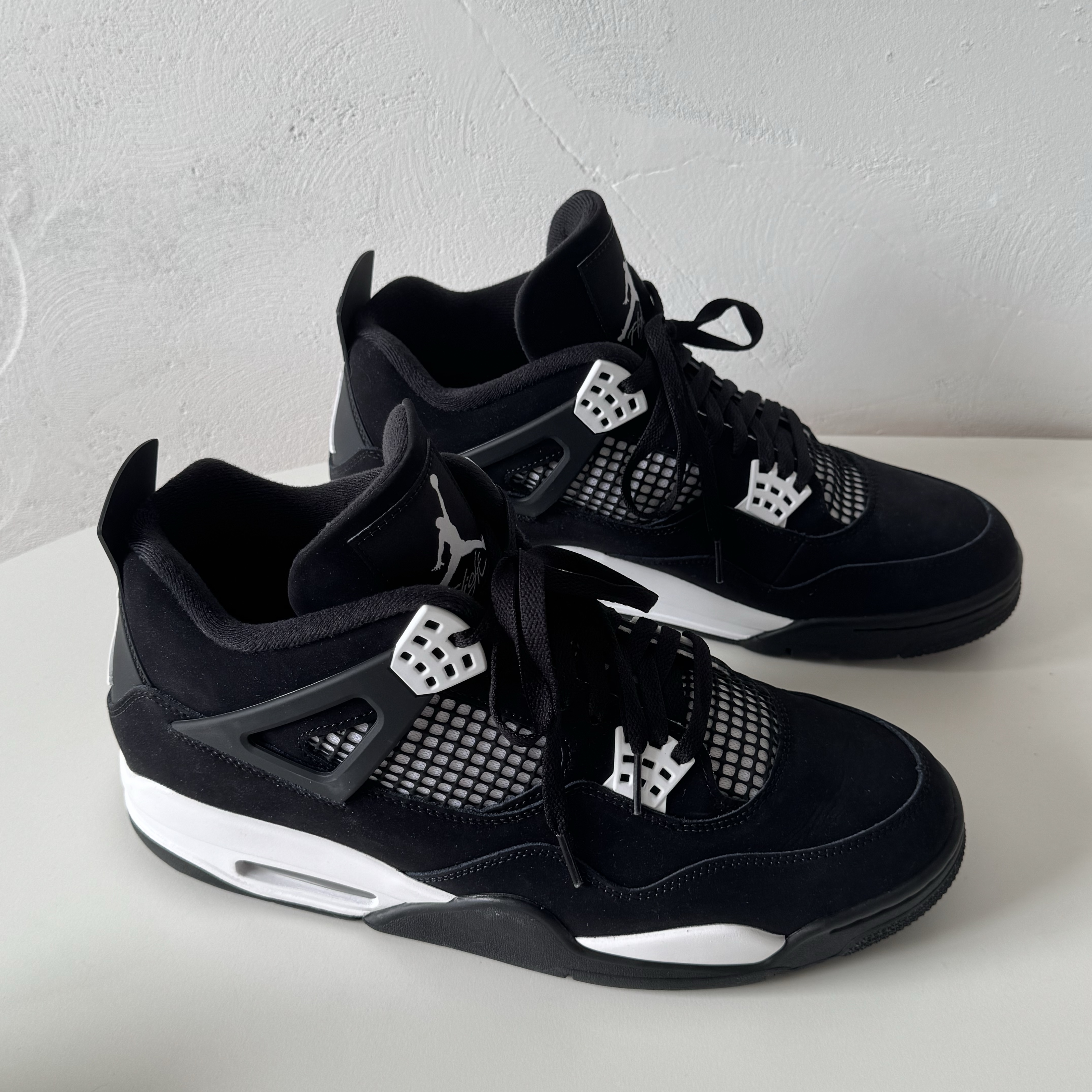 Jordan 4 Retro White Thunder 착용 스타일 - 6