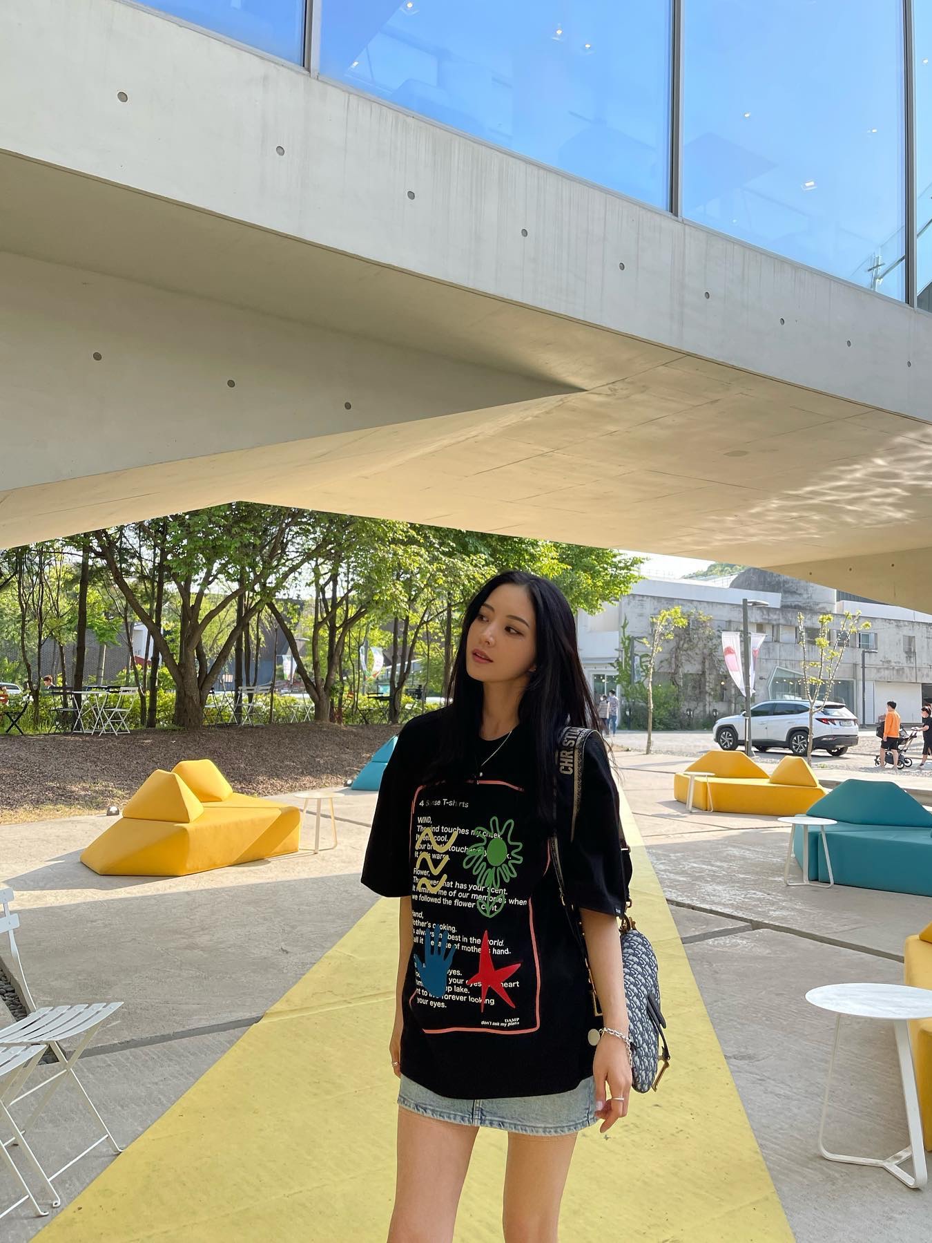Don't Ask My Plan 4 Sense Oversized Tee - Black 착용 스타일 - 3