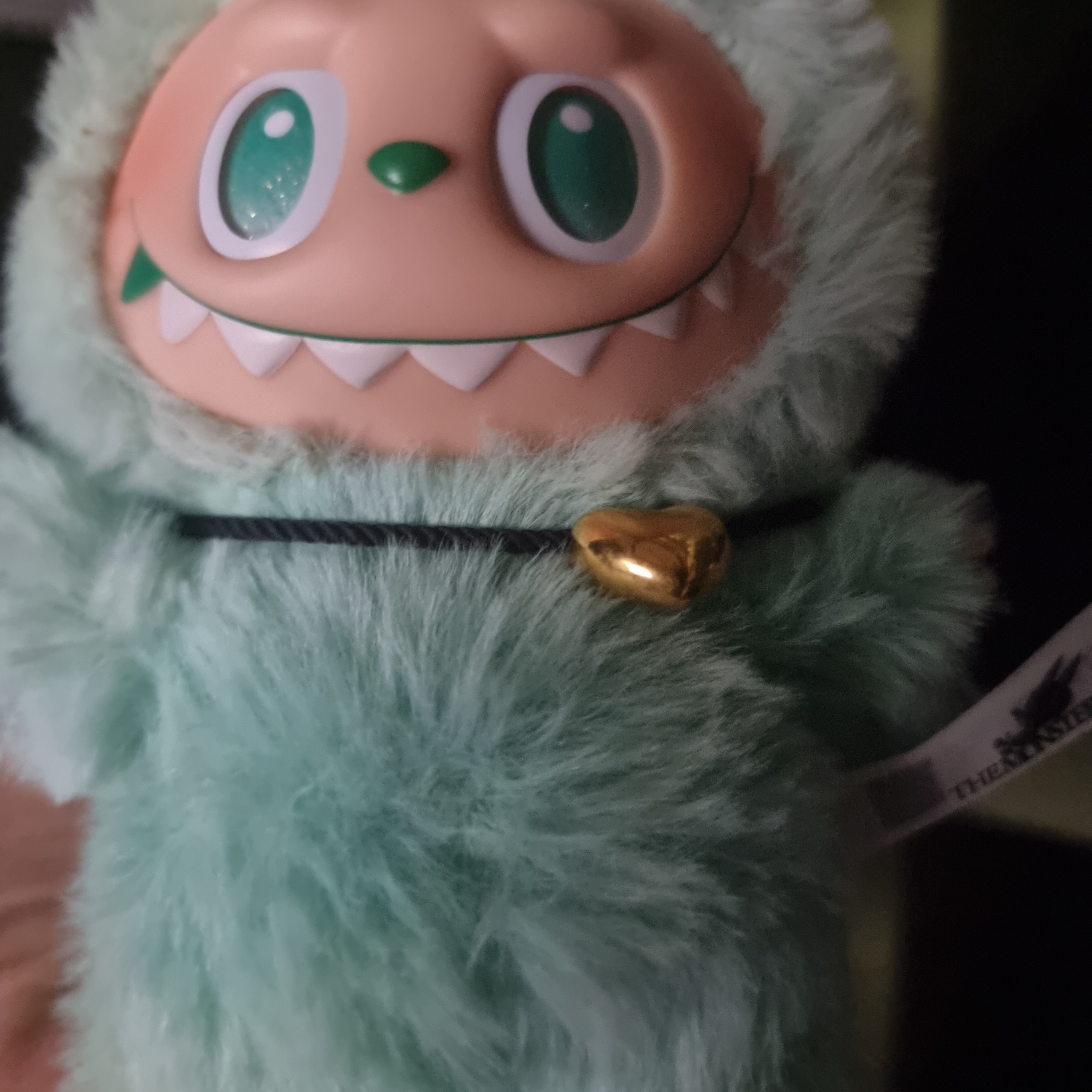 Pop Mart Labubu The Monsters Highlight Series Sealed Case (1 Blind Box) 착용 스타일