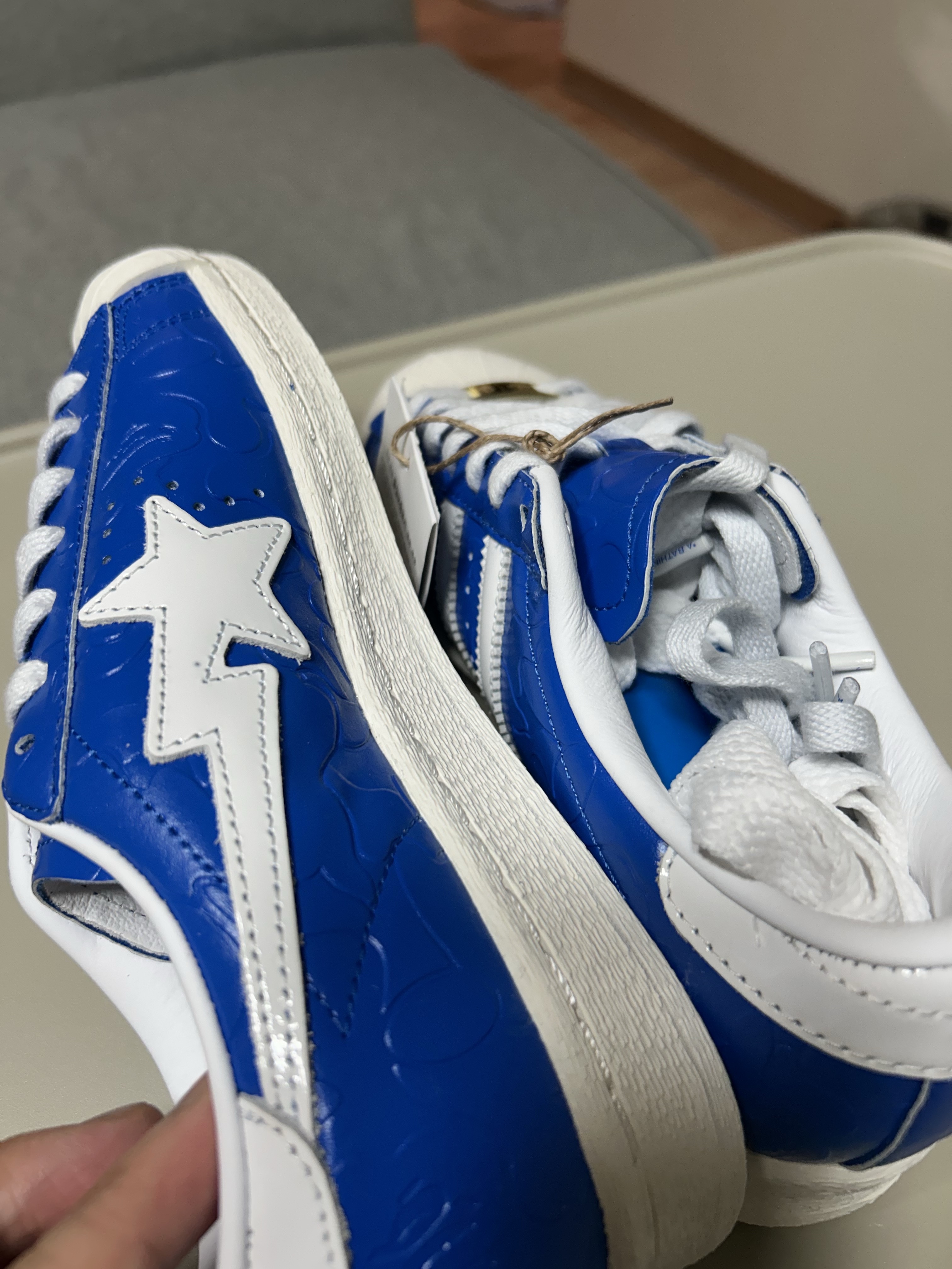 Adidas x BAPE Superstar Vintage Blue Cloud White 착용 스타일