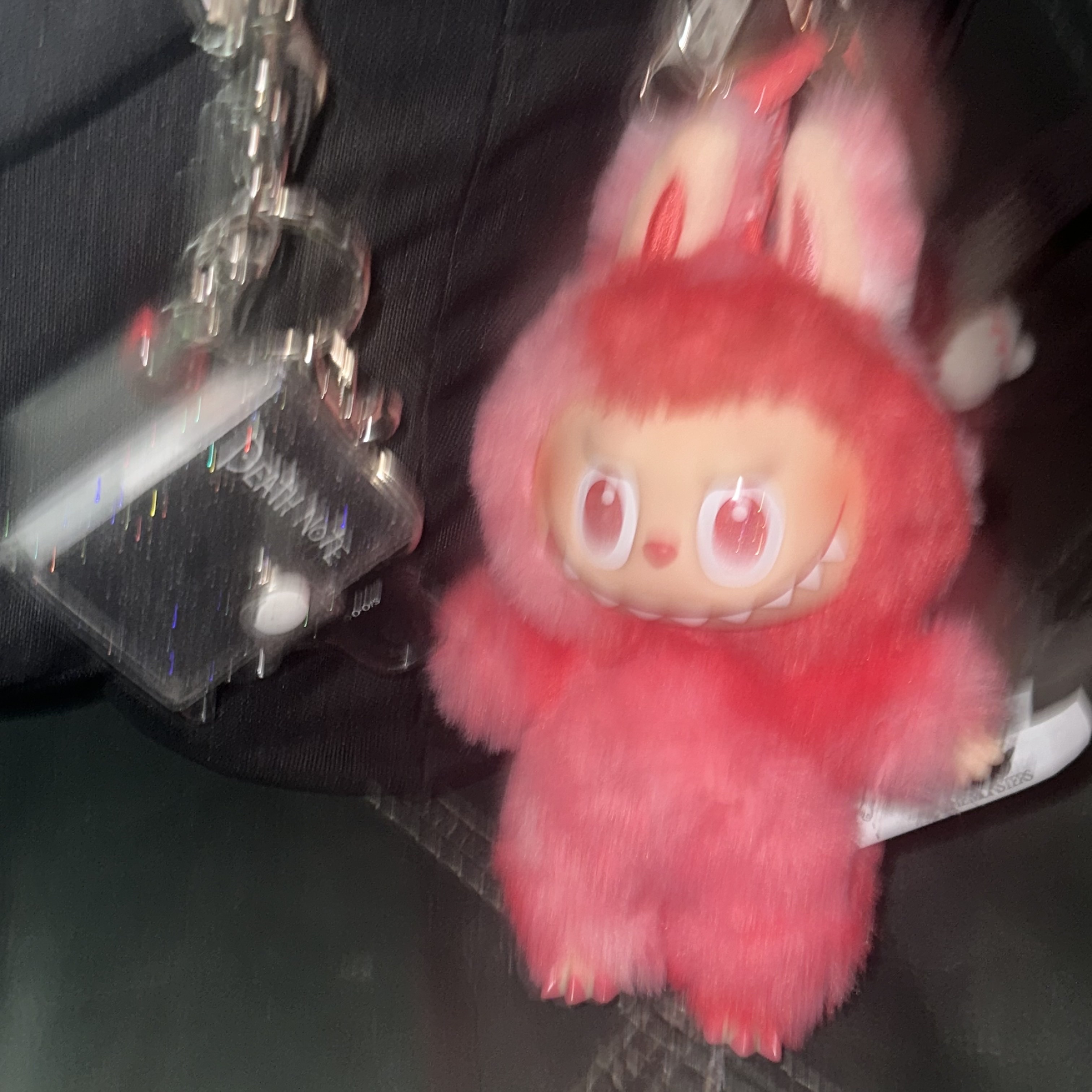 Pop Mart Labubu The Monsters Highlight Series Love Keyring (Opened Case) 착용 스타일