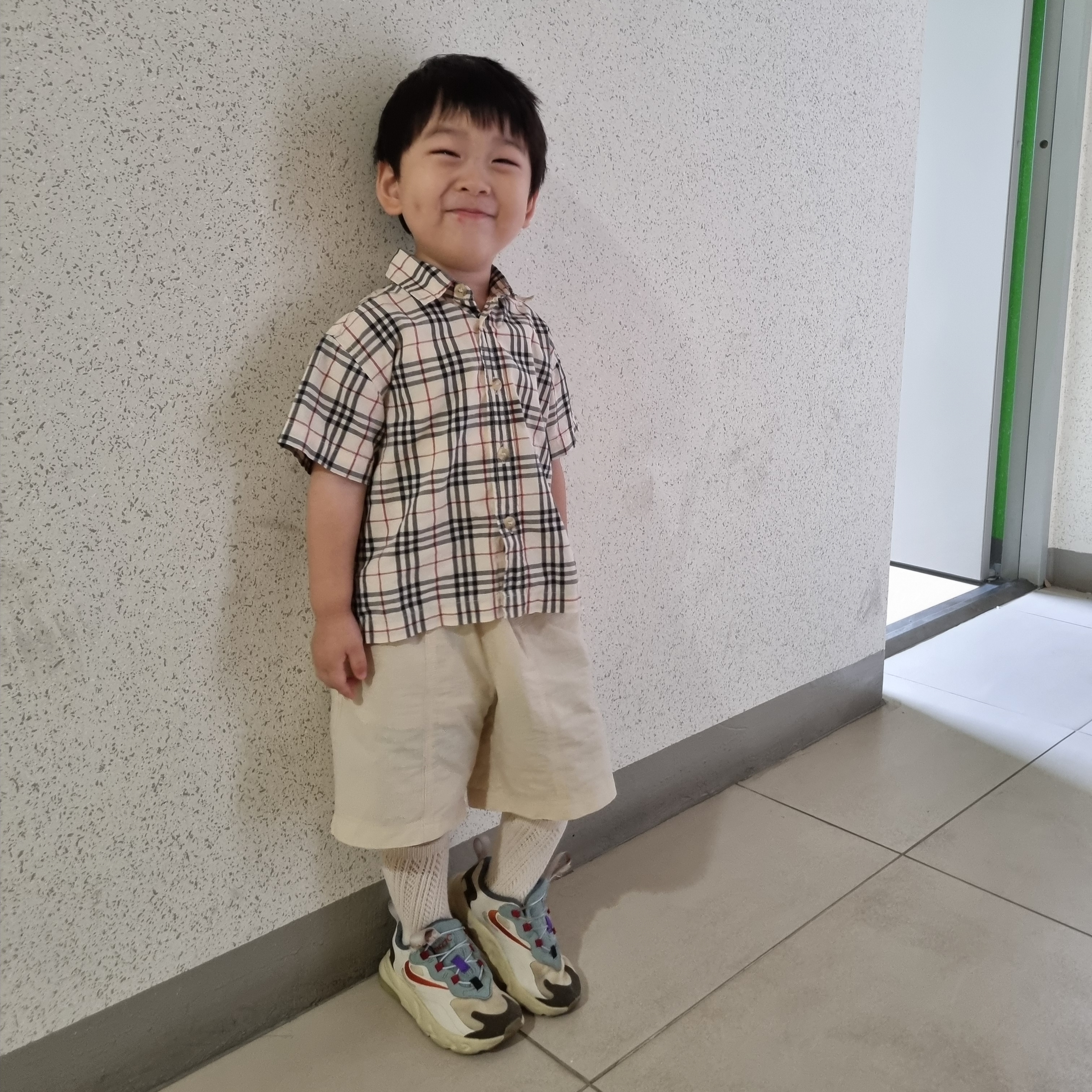(Kids) Burberry Vintage Check Alpaca Cardigan Pale Stone, (TD) Nike x Travis Scott Air Max 270 React Cactus Trails 착용 스타일