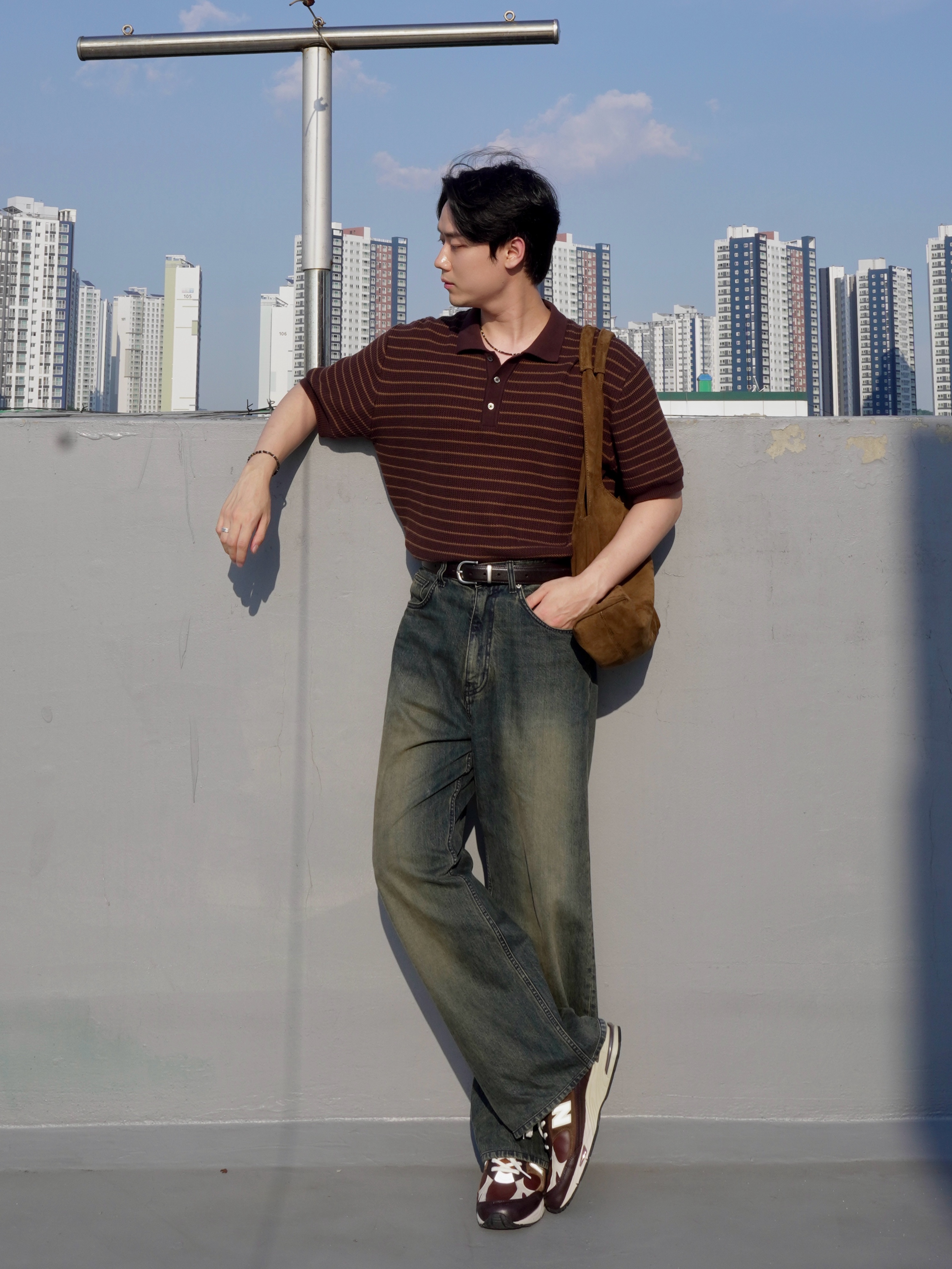 New Balance 991 Made in UK Earth French Roast 착용 스타일 - 3