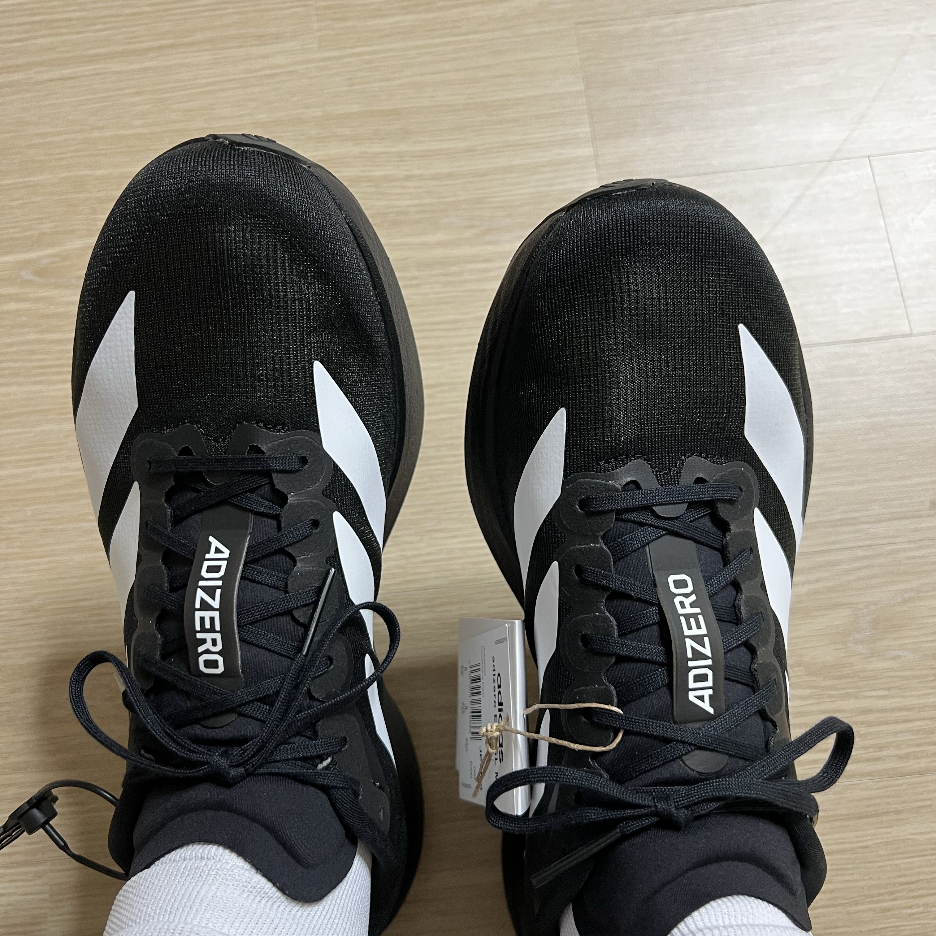 Adidas Adizero EVO SL Core Black Cloud White ์ฐฉ์ฉ ์คํ์ผ