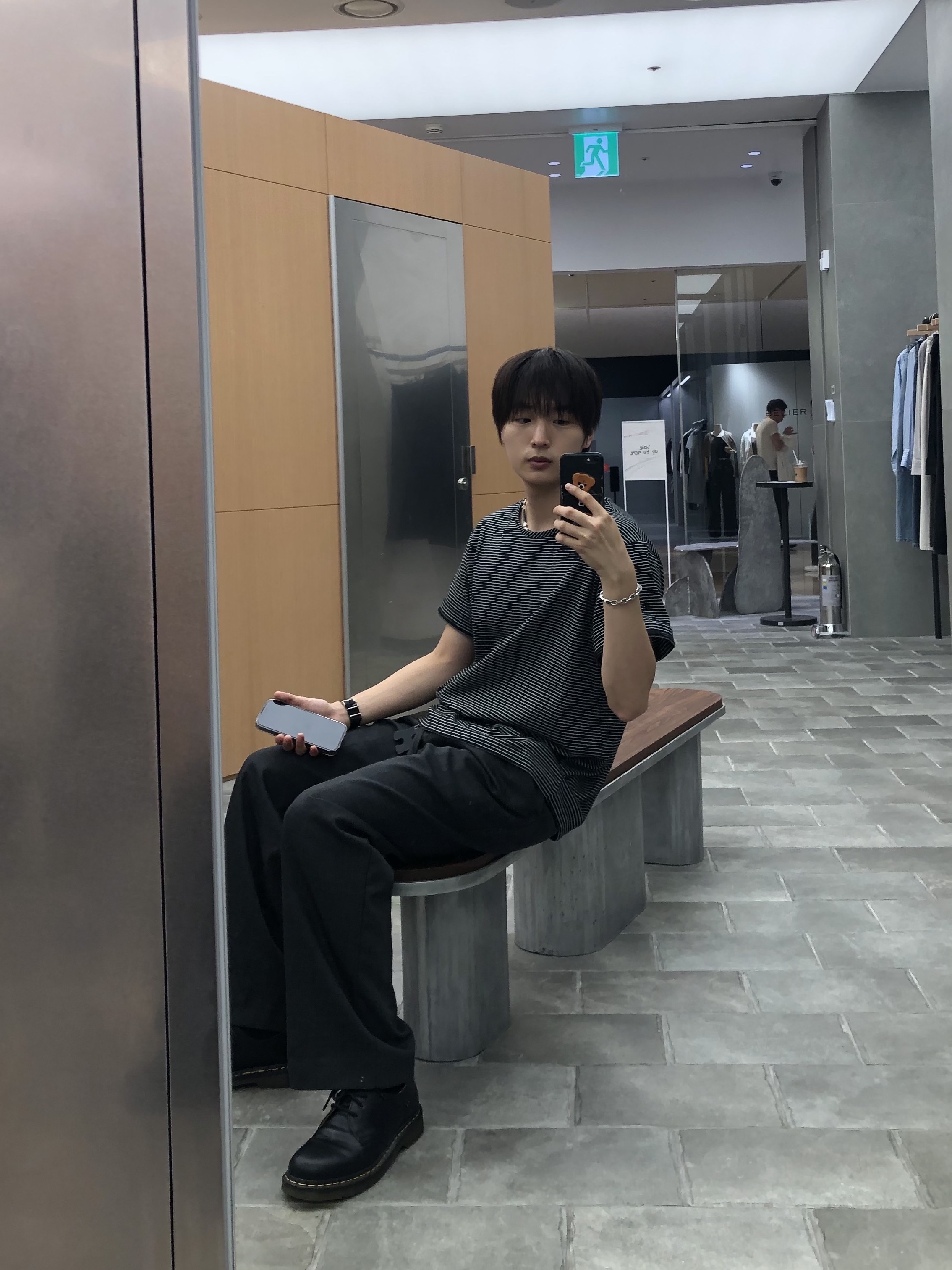 Dr. Martens 1461 Smooth Black 착용 스타일 - 2