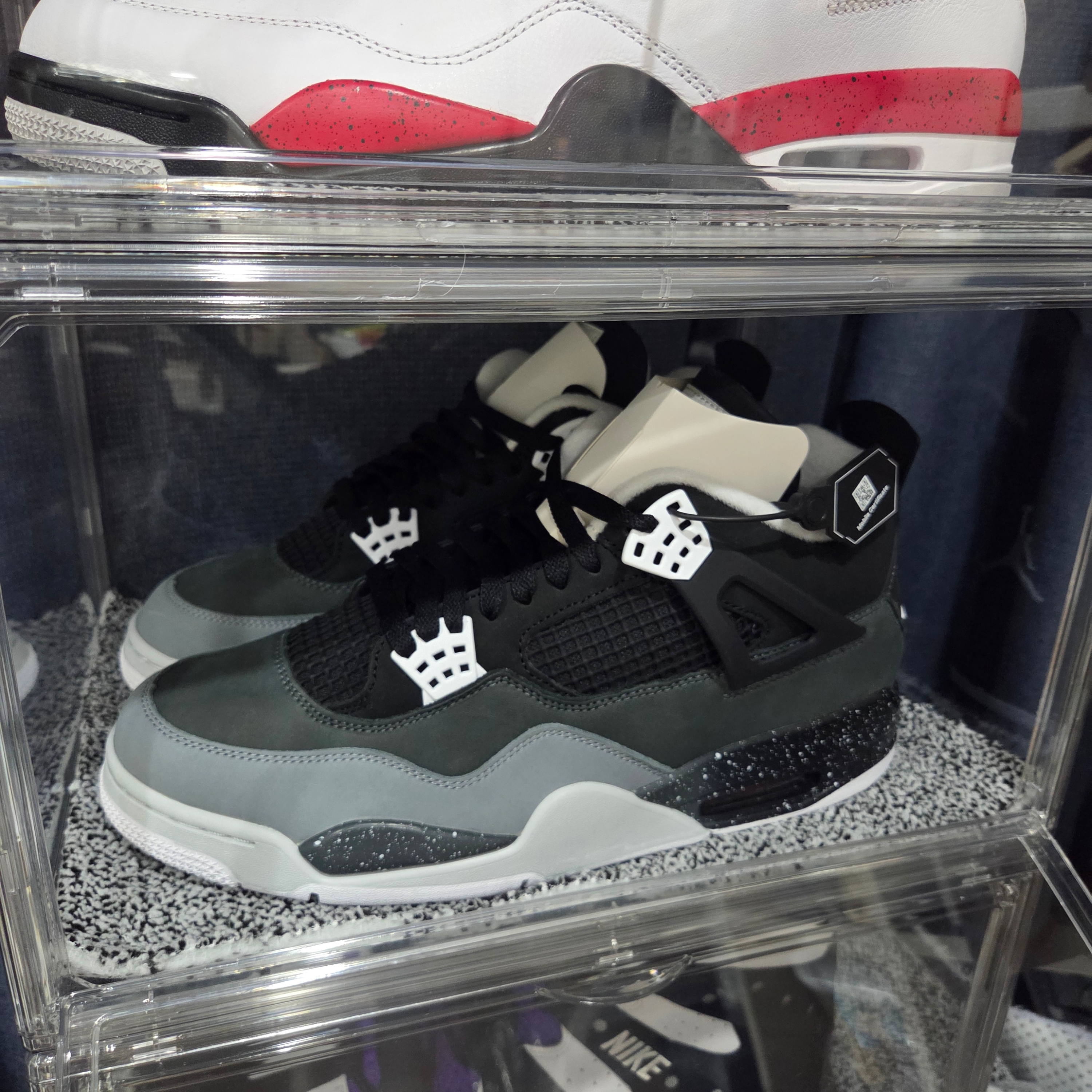 Jordan 4 Retro Fear 2024 착용 스타일