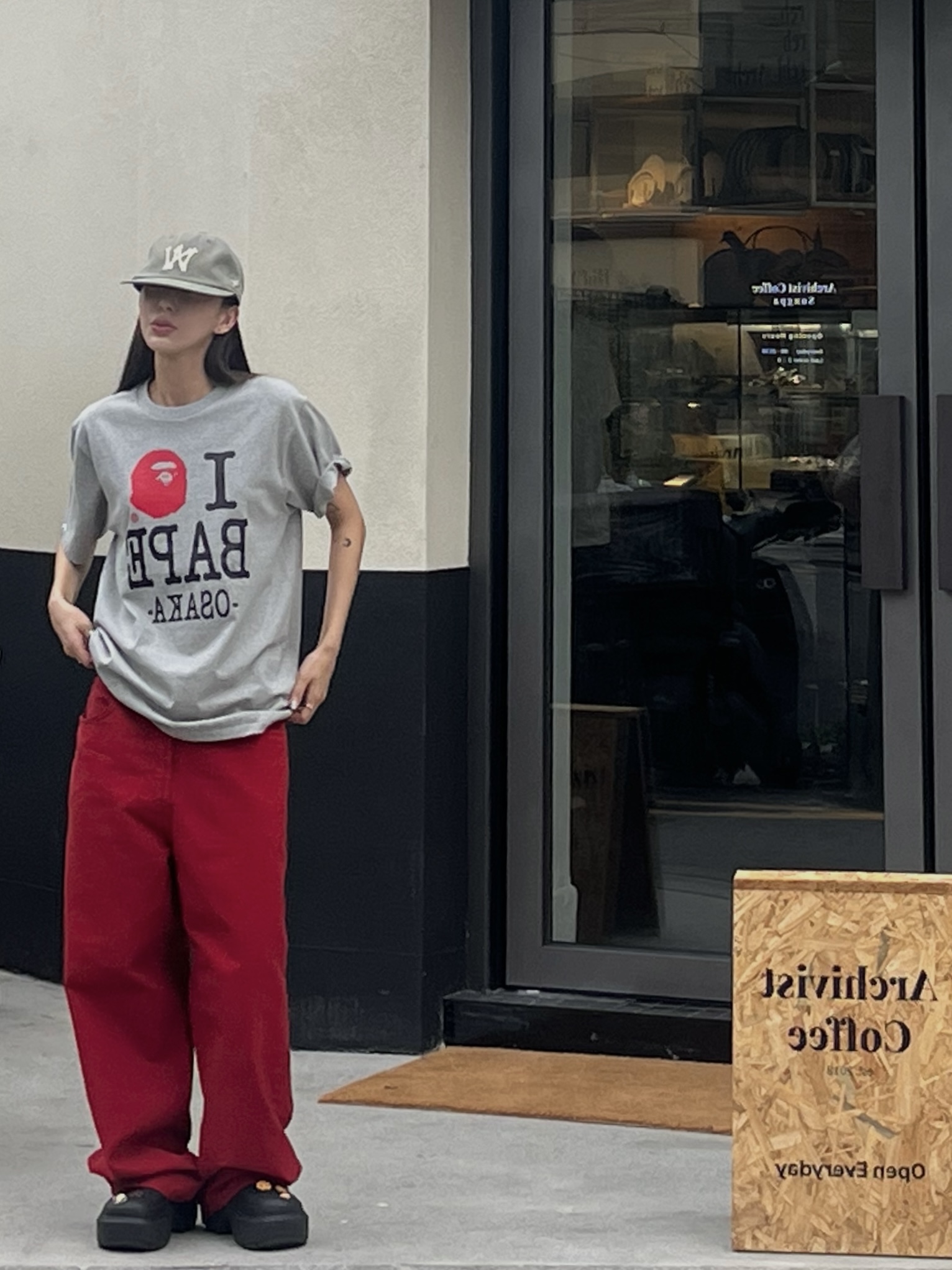 Aoiro 6-Panel Bone A/N Cap Olive, BAPE I Love Bape Osaka T-Shirt Gray - Osaka Pop-Up Store Exclusive 착용 스타일 - 9