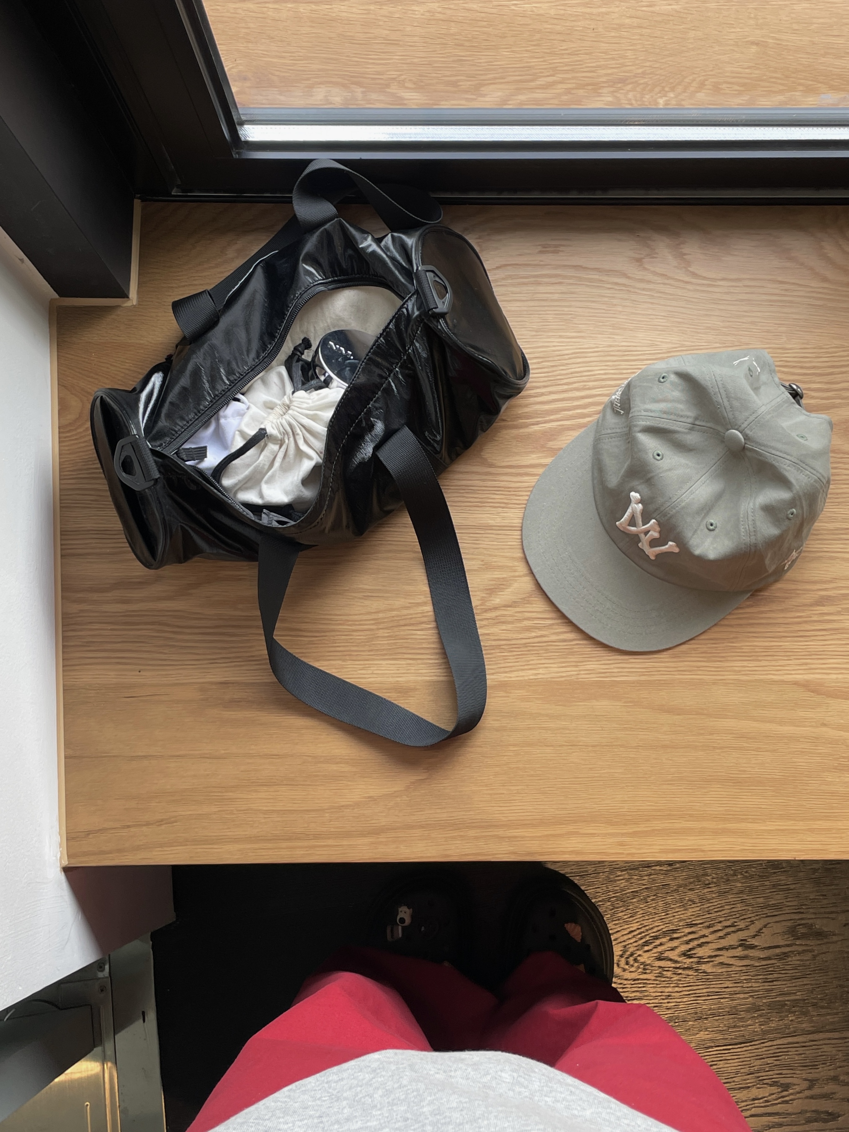 Aoiro 6-Panel Bone A/N Cap Olive, BAPE I Love Bape Osaka T-Shirt Gray - Osaka Pop-Up Store Exclusive 착용 스타일 - 6
