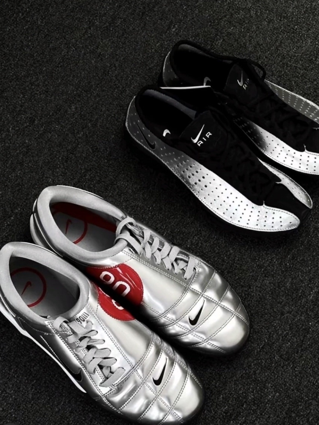 Nike Total 90 III SP Metallic Silver and Black, (W) Nike Air Superfly Metallic Silver and Black 착용 스타일