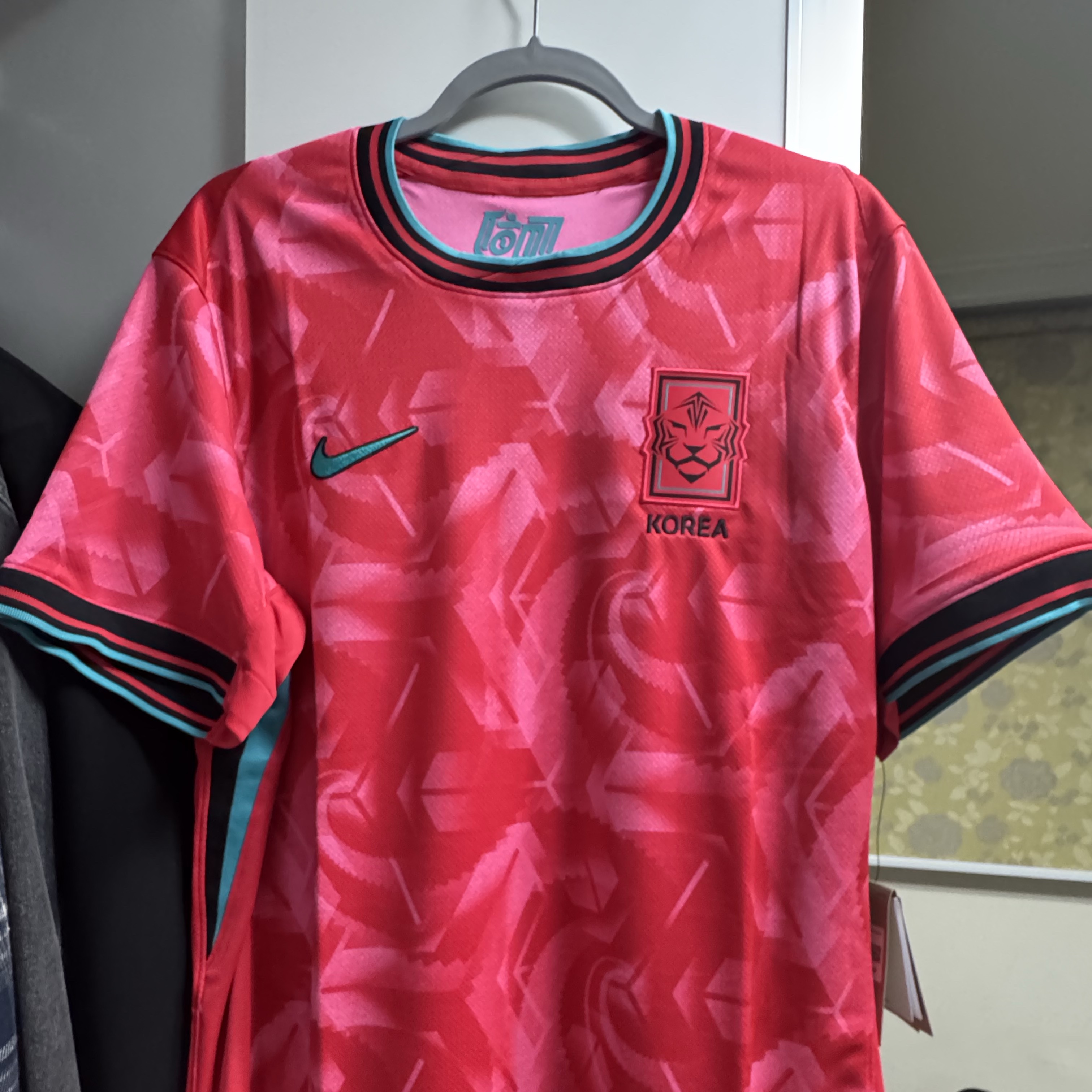 Nike Korea 2023/24 Dri-Fit Stadium Home Replica Jersey Black Global Red - Asia (Non Marking Ver.) 착용 스타일